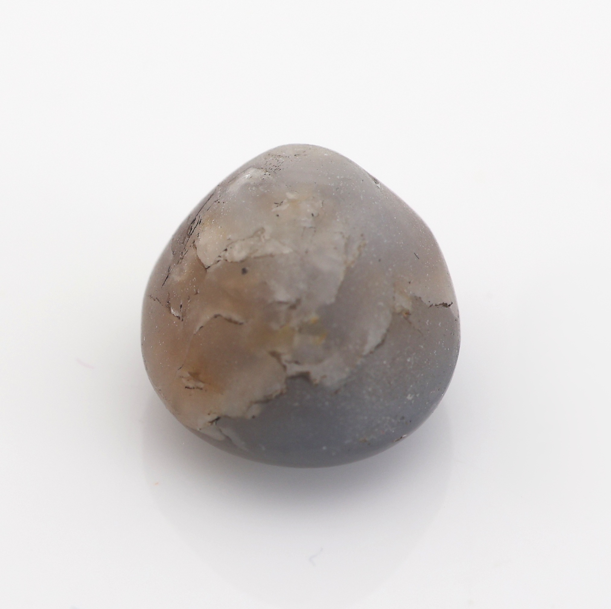 Detail c: Loser Sternsaphir, 11.20 ct, oval, Fundort Sri Lanka, Maße 12.9 x 10.7 x 8 mm