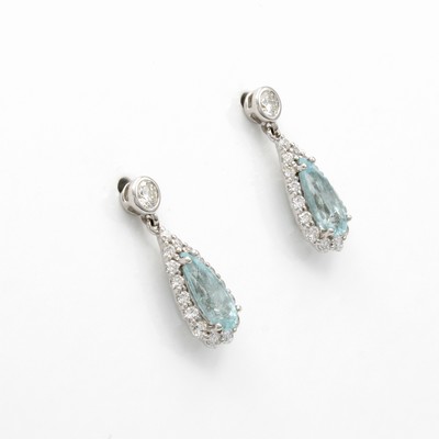 27070486a - Paar Ohrstecker mit Paraiba-Turmalinen und Brillanten, WG 750/000, 2 fac. Paraibatropfen ...