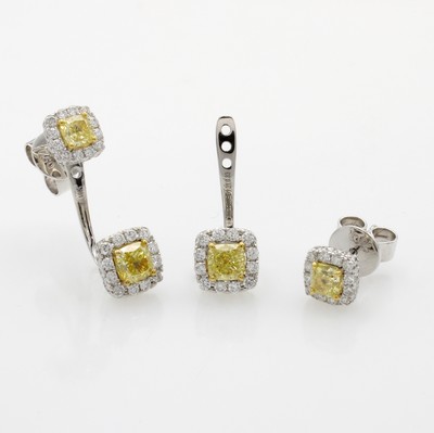 27070498a - Paar Ohrstecker mit Diamanten und Brillanten, WG 750/000, 4 Diam. im Cushion-Cut zus. ...