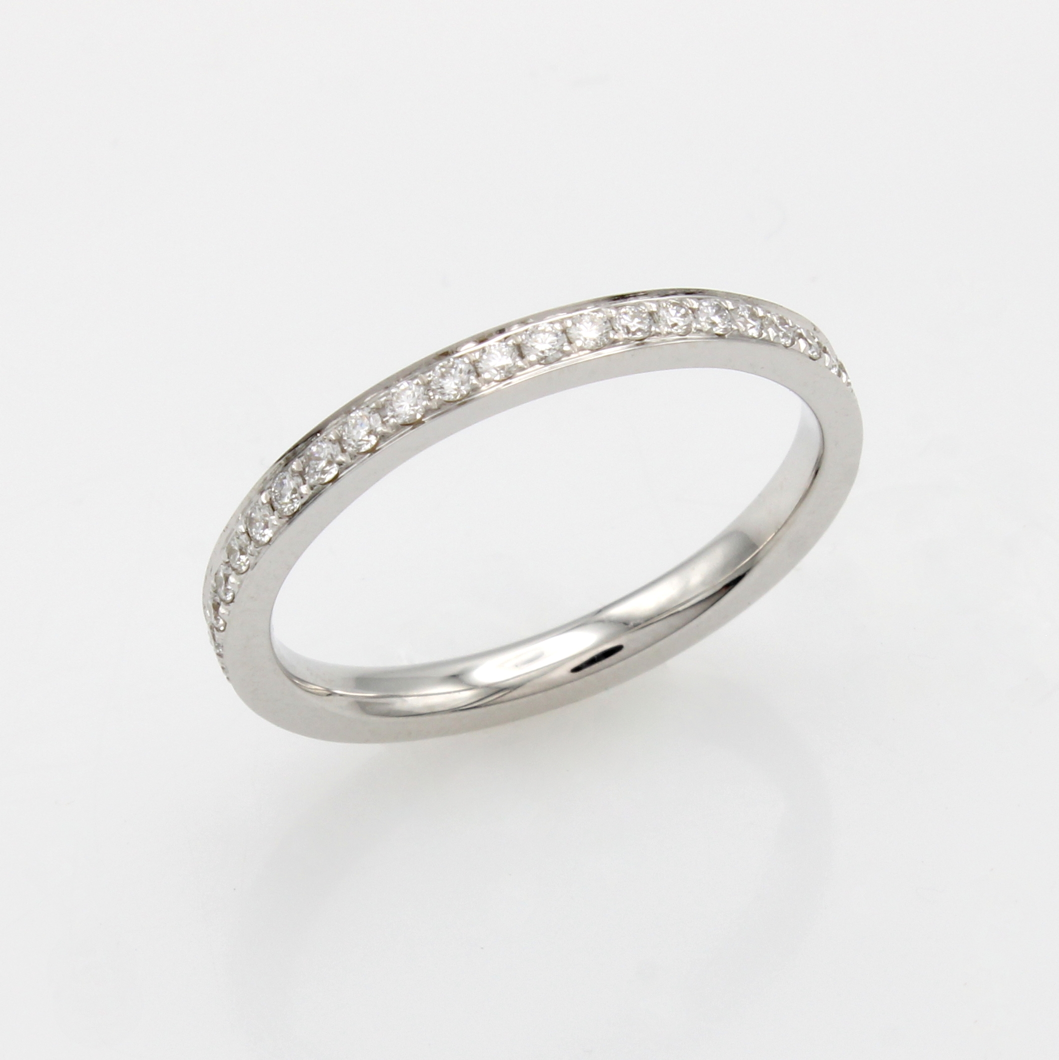 Image 27070516 - Memoryring mit Brillanten, WG 750/000, Brill. zus. ca. 0.46 ct feines Weiß/si, RW ca.55 ...