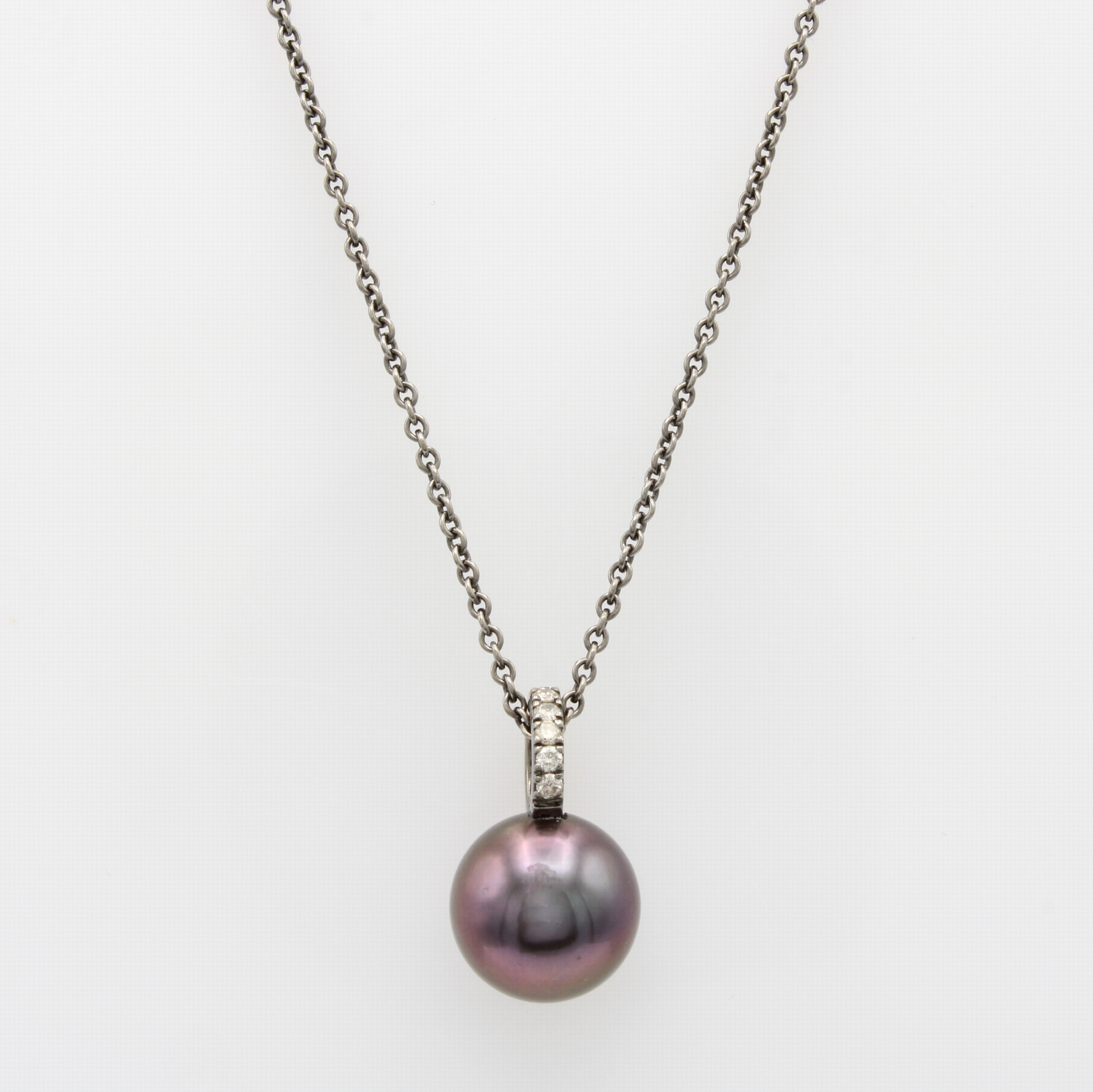 Image 27070520 - Anhänger mit Tahitizuchtperle und Brillanten an Kette, WG 750/000 rutheniert, dunkle ...