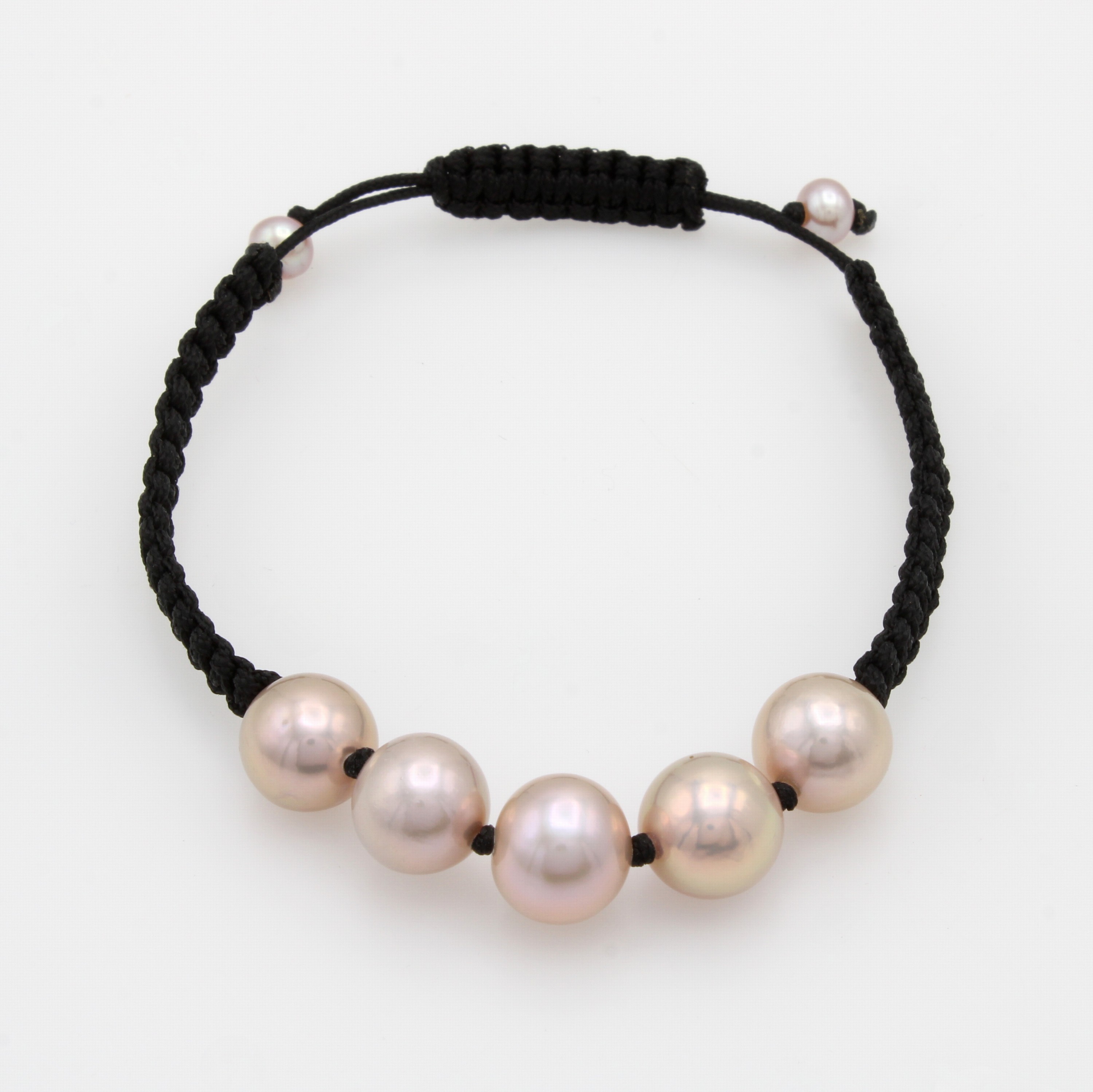 Image 27070544 - Shamballa-Armband mit Süßwasserzuchtperlen, schwarzer Stoff, lavendelfarb. Perlen D. ...