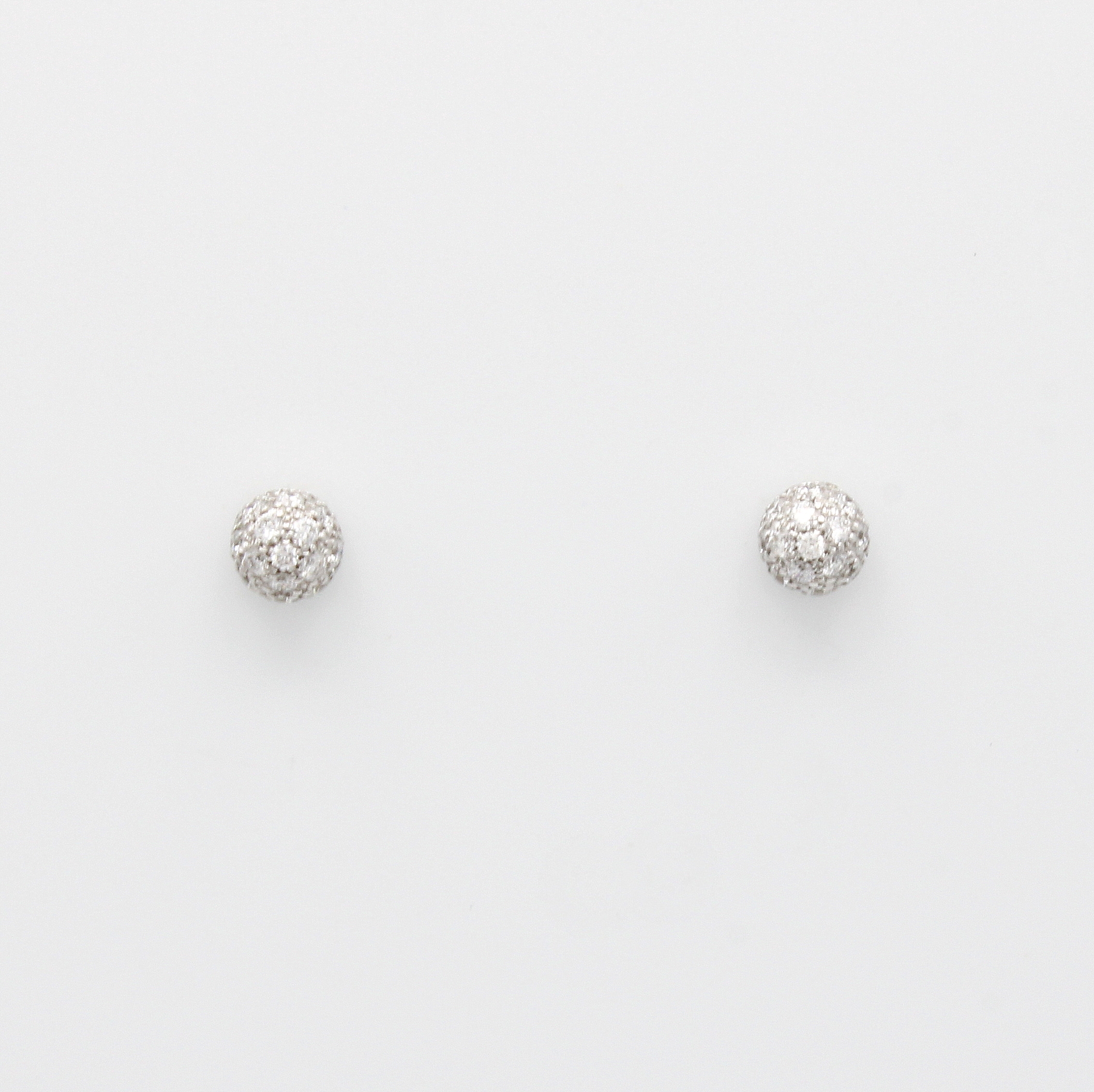 Image 27070560 - Paar Ohrstecker mit Brillanten, WG 750/000, 2 Kugeln bes. m. insges. 62 Brill. zus. ca. ...