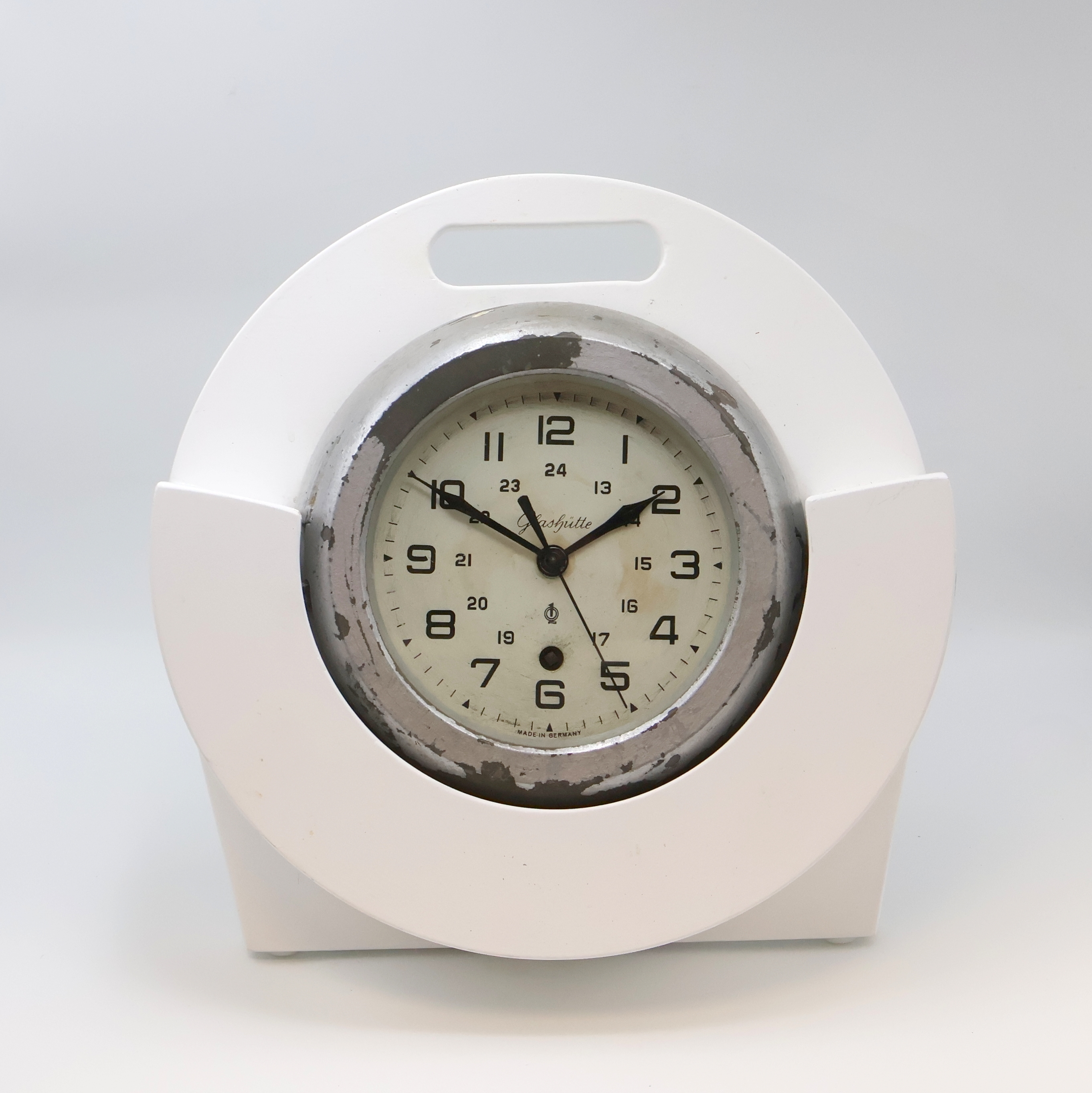 Image 27070565 - GLASHÜTTE Schiffswanduhr Güteklasse 1, Deutschland um 1965, grau lackiertes ...