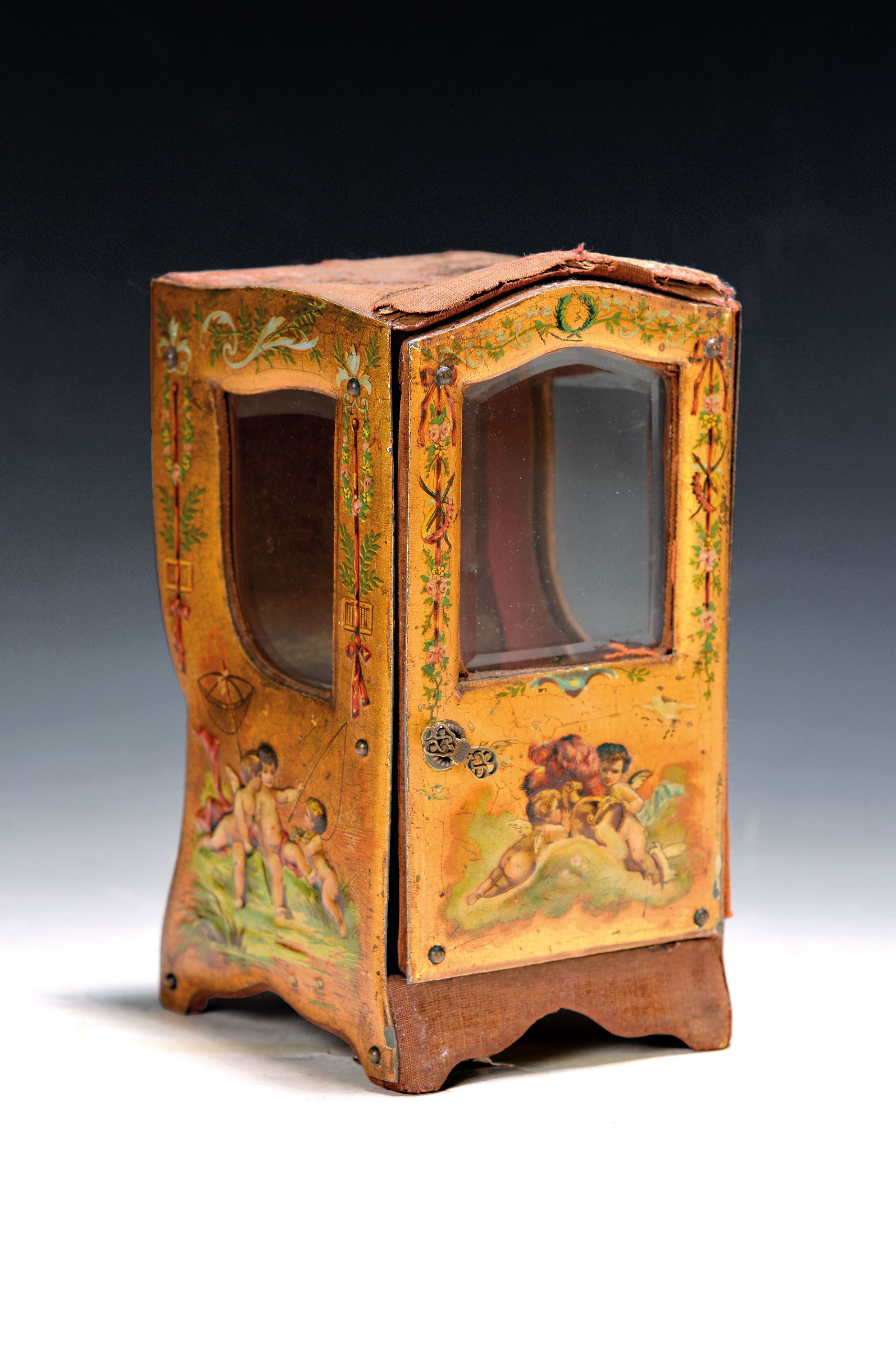 Image 27070672 - Model of a palanquin/sedan chair, around 1860/80 Body covered with velvet and thin metal ...