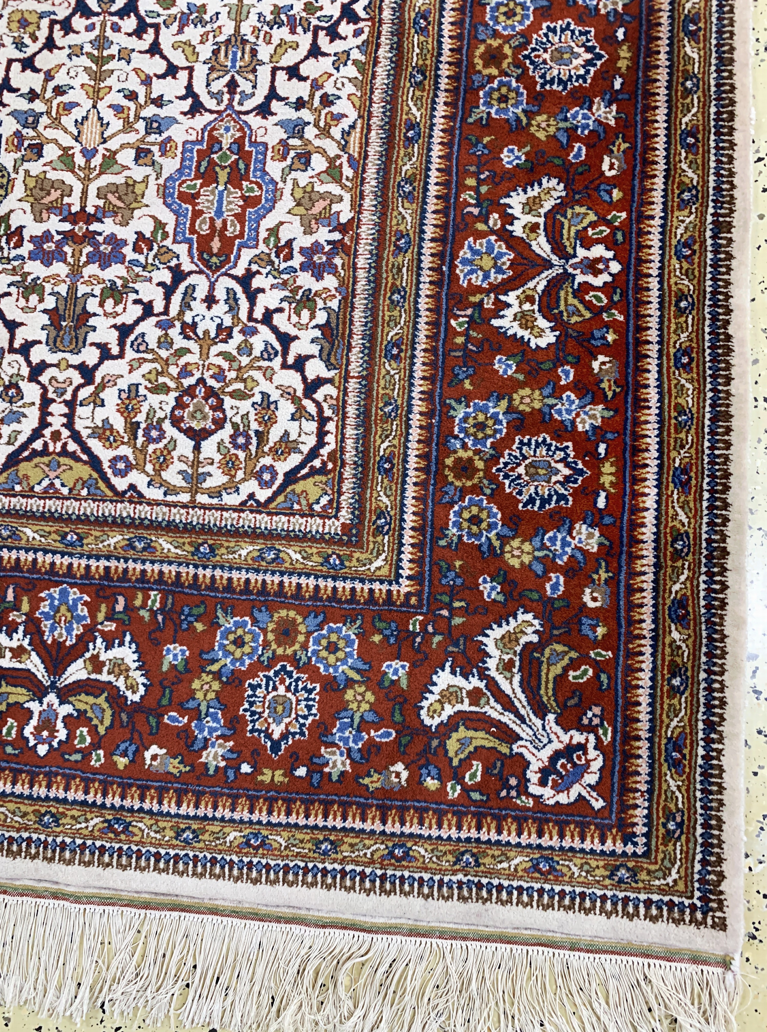 Detail a: Täbriz Tabatabai, Indien, Ende 20.Jhd, Wolle auf Baumwolle, ca. 360 x 250 cm, EHZ: 2