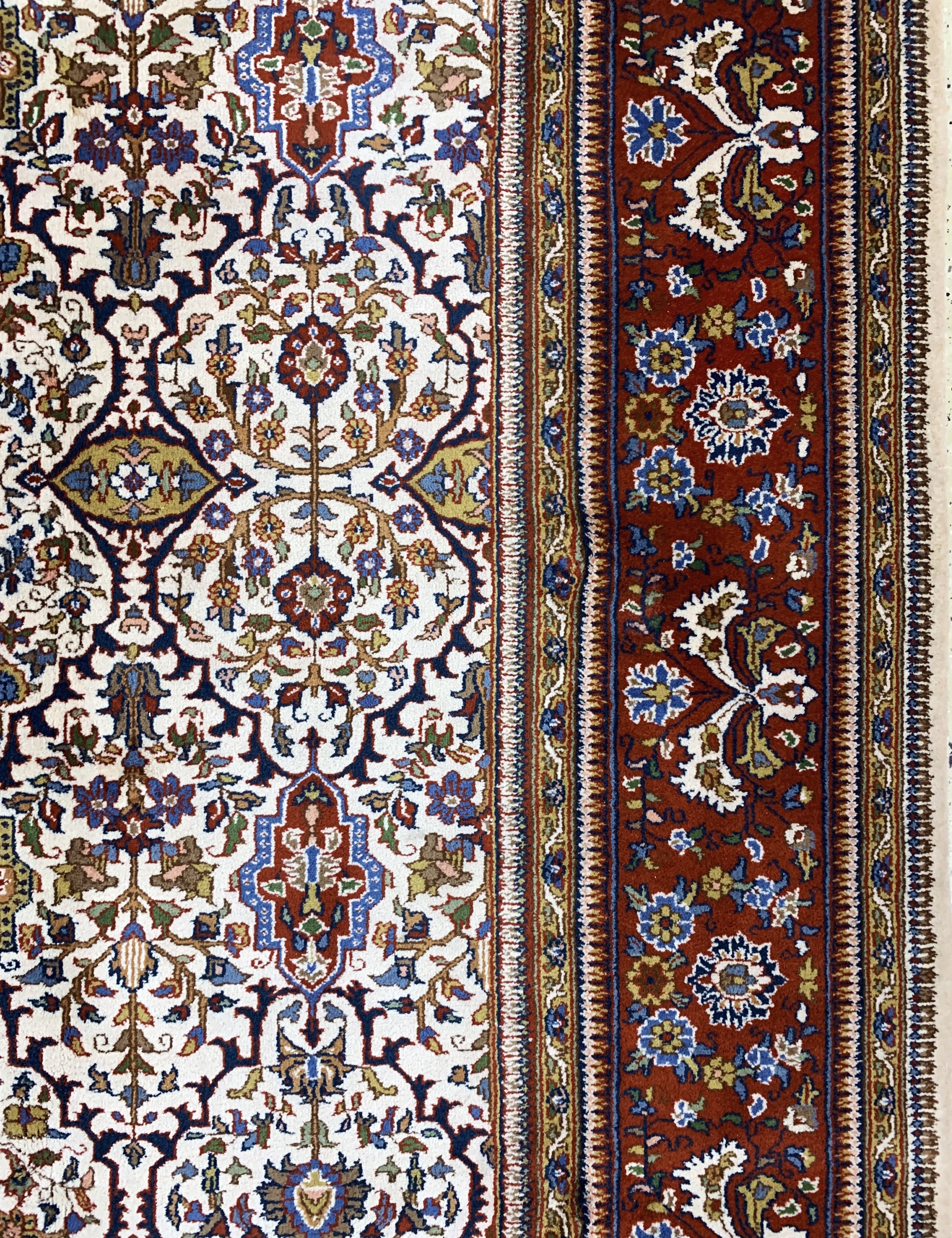 Detail e: Täbriz Tabatabai, Indien, Ende 20.Jhd, Wolle auf Baumwolle, ca. 360 x 250 cm, EHZ: 2