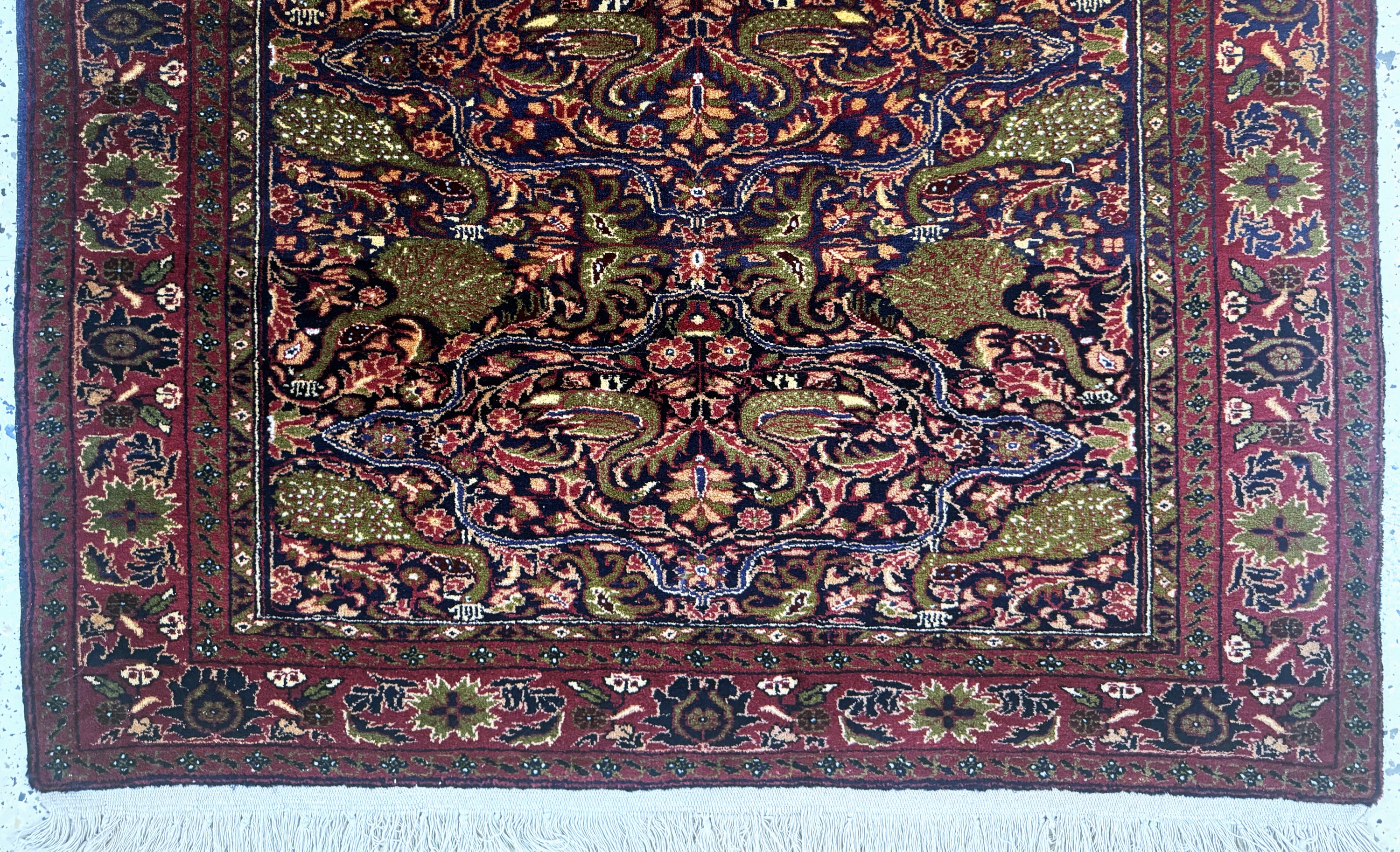 Detail c: Belutsch, Persien, Mitte 20.Jhd, Wolle auf Baumwolle, ca. 185 x 110 cm, EHZ: 1-2