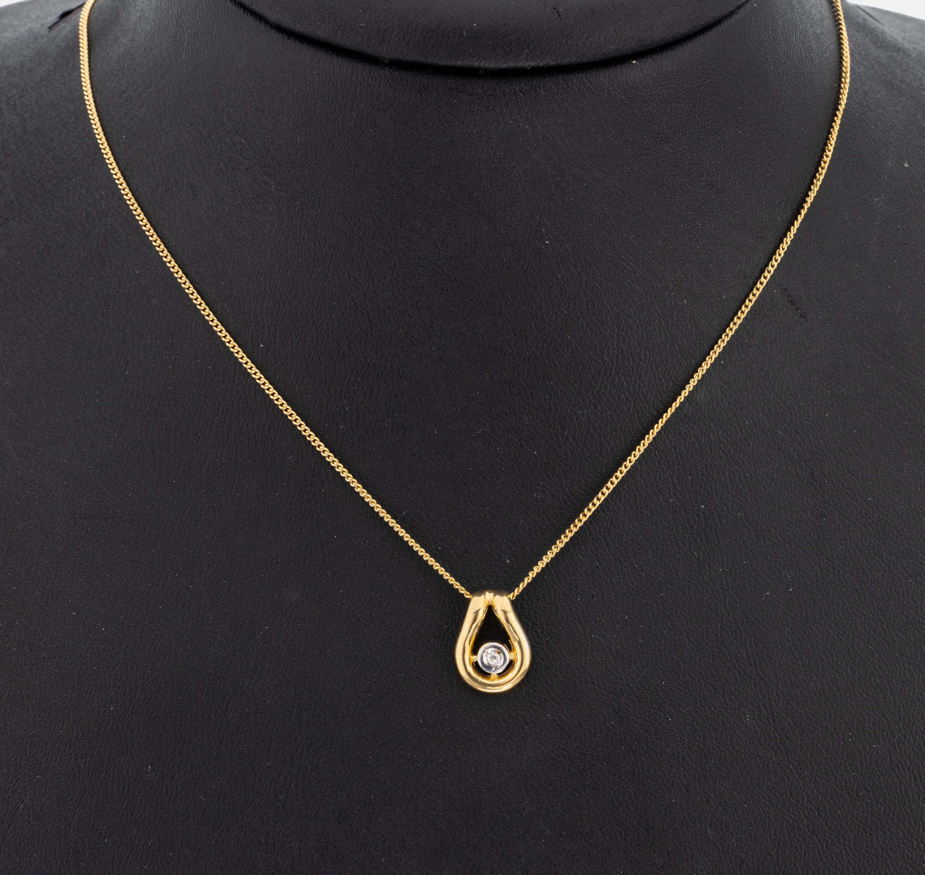 Image 27071600 - 18 kt Gold Brillant Anhänger, GG/WG 750/000, Brillant ca. 0.01 ct Weiß/si, an Kette ...