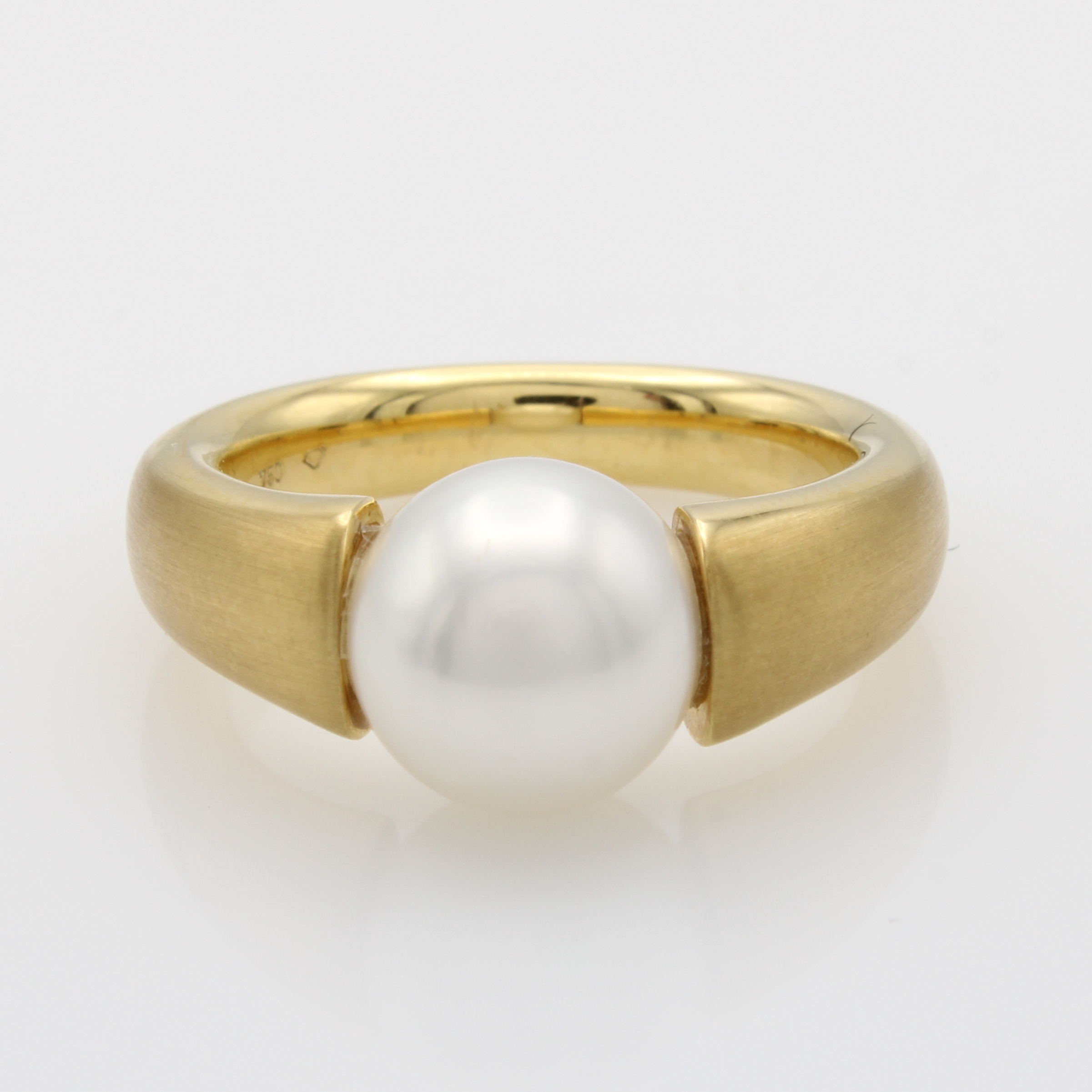 Image 27071775 - Ring mit Südseezuchtperle, RG 750/000, z.T. matt., weiße Perle, D. ca. 9-10 mm, ...
