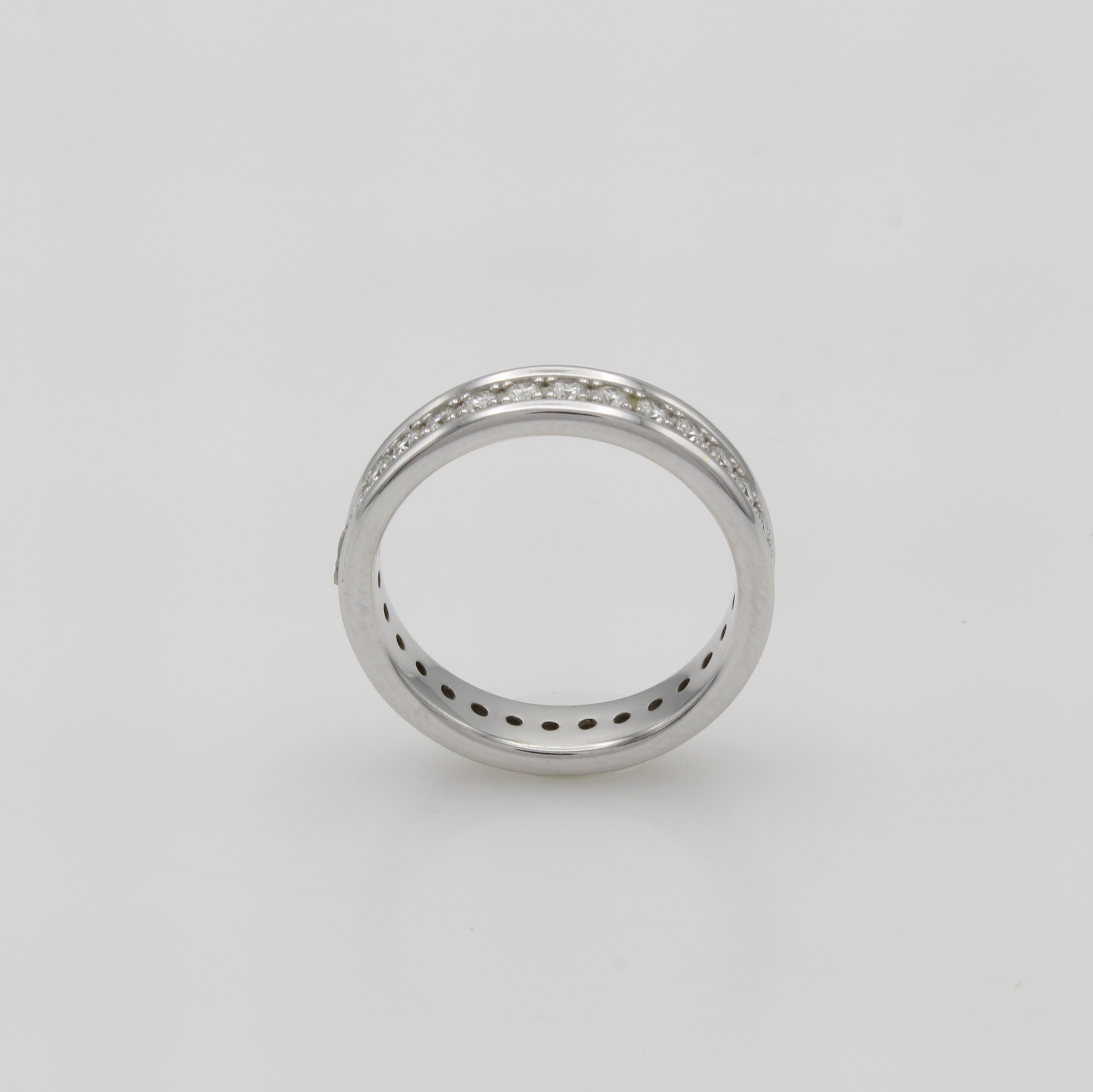 Image 27071846 - Memoryring mit Brillanten, WG 585/000, Schiene rundum bes. m. Brill. zus. ca. 0.75 ct ...