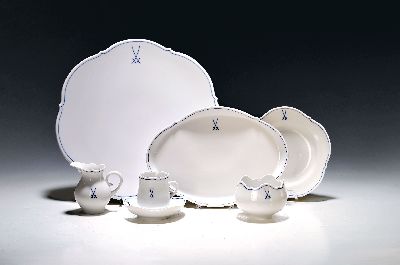 Image Mokkaservice, Meissen, 2. Hälfte 20. Jh., weiß mit Meissenschwertern auf der ...