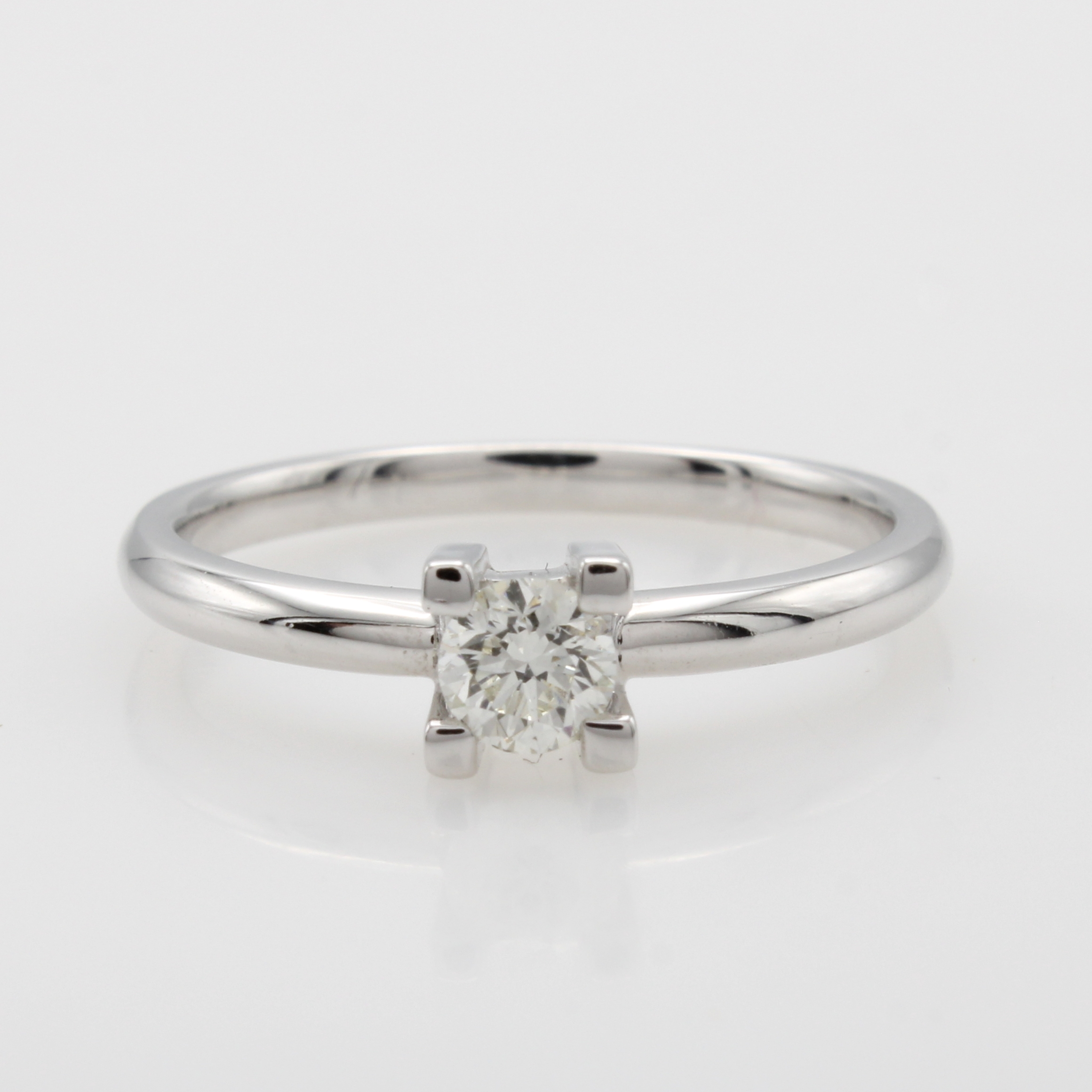 Image 27072114 - Ring mit Brillantsolitär, WG 585/000, Brill. in Krappenfassung ca. 0.25 ct Weiß/si, RW ...