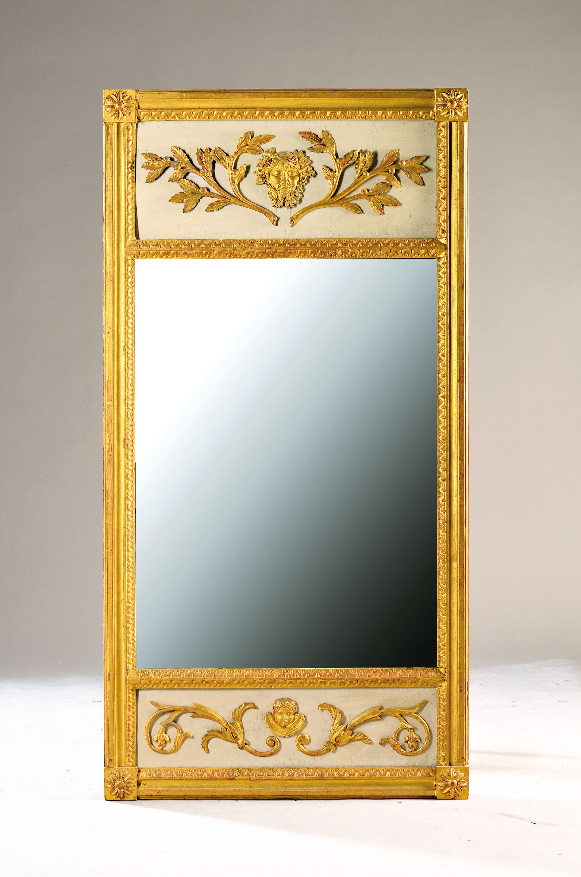 Image 27072153 - Classicist mirror, France, around 1800, sculptural decoration with the head of ...