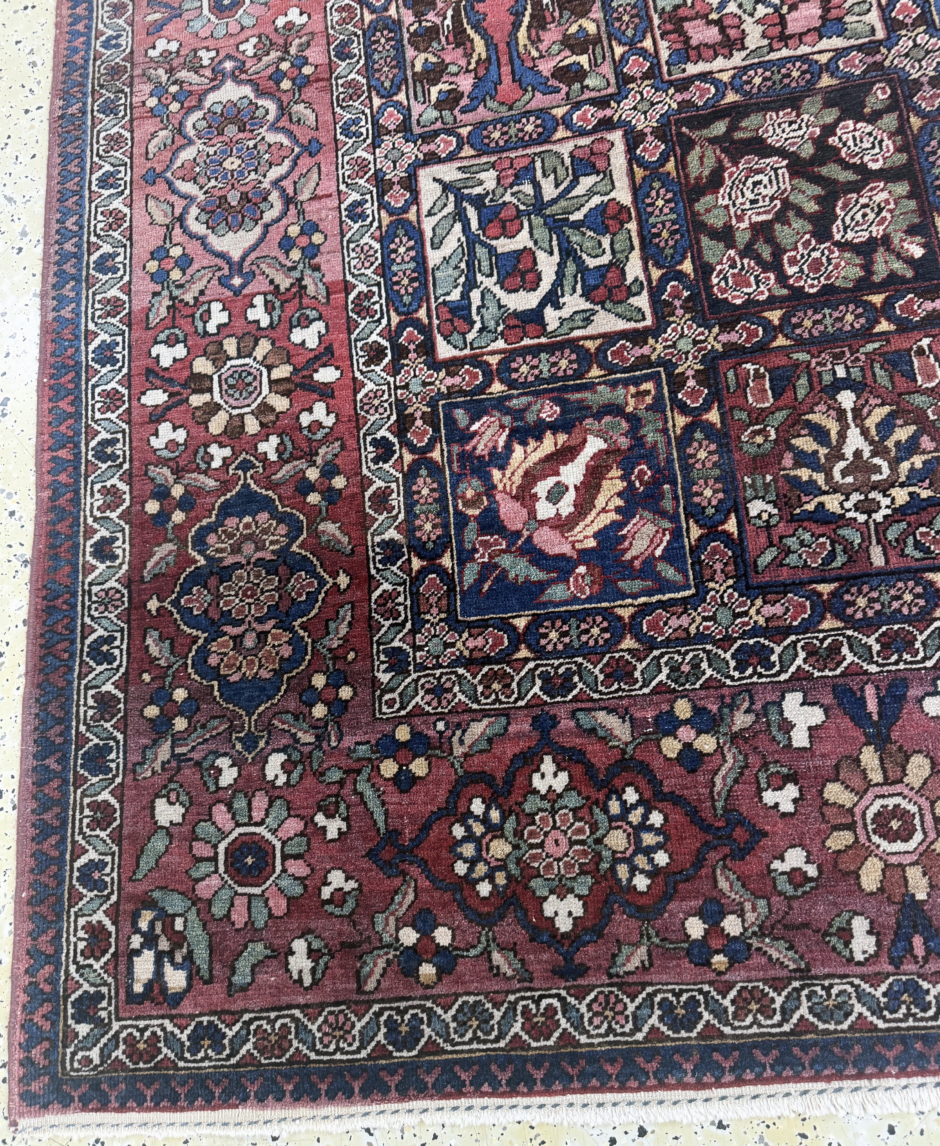 Detail g: Bachtiar, Persien, Mitte 20.Jhd, Wolle auf Baumwolle, ca. 310 x 215 cm, EHZ: 2-3