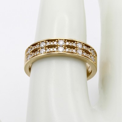 27072187a - Ring mit Brillanten, GG 585/000, Brill. 2-rhg. in Schiene gef. zus. ca. 0.35 ct Weiß/ ...