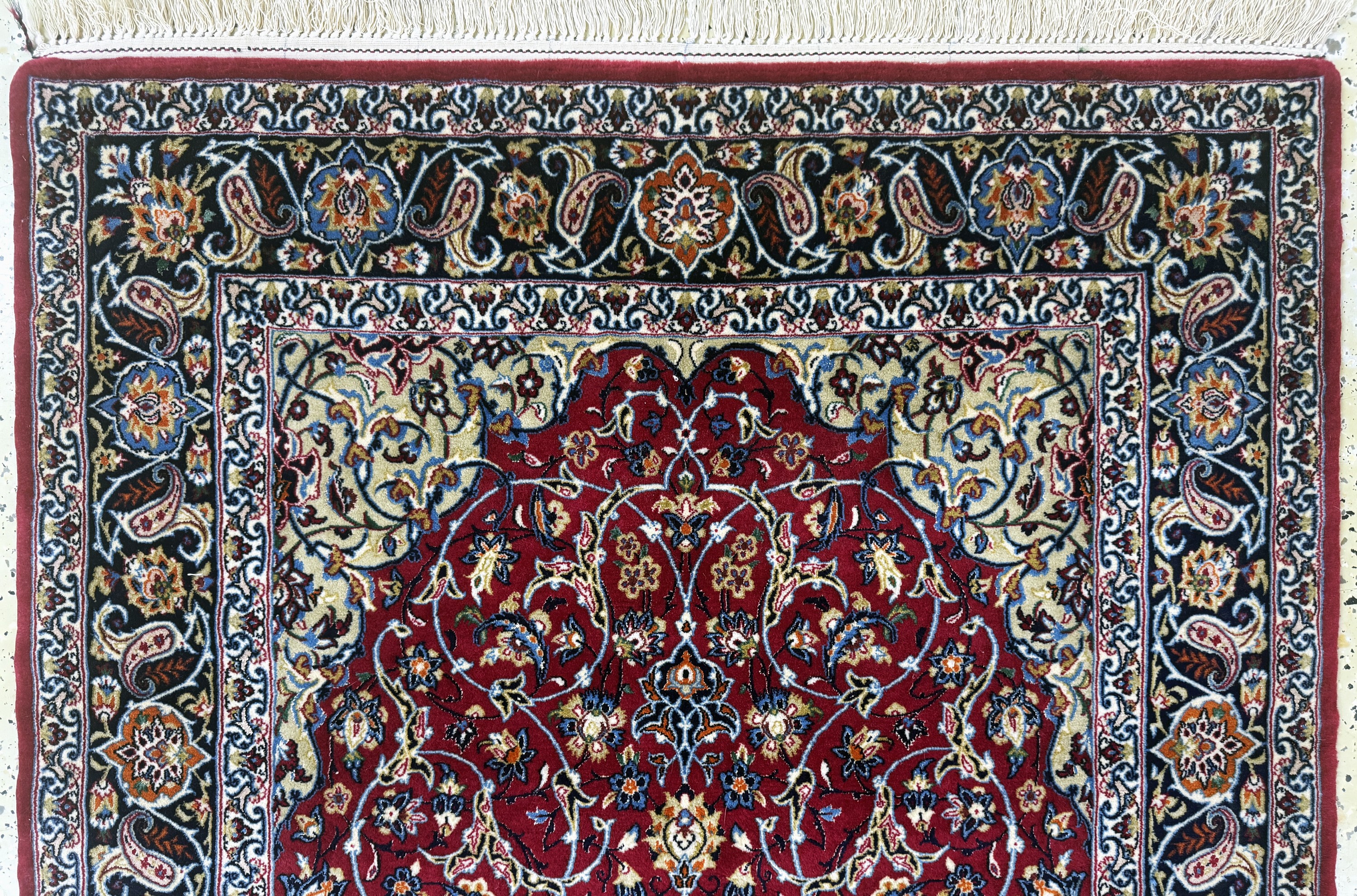 Detail a: Esfahan fein, Persien, Ende 20.Jhd, Korkwolle mit und auf Seide, ca. 170 x 110 cm,ca. 1,0 Mio. Kn/qm, gereinigt, EHZ: 1-2