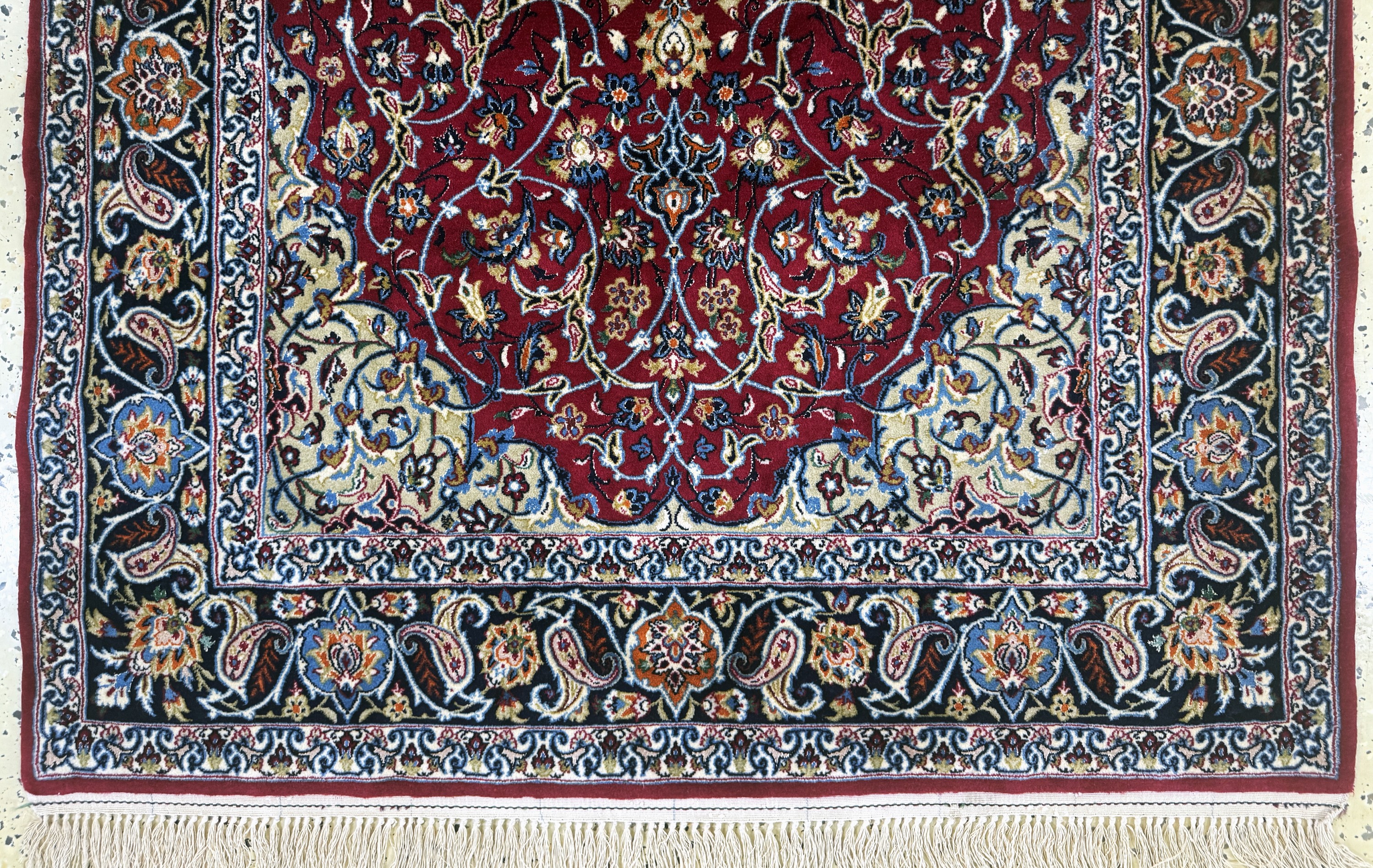 Detail c: Esfahan fein, Persien, Ende 20.Jhd, Korkwolle mit und auf Seide, ca. 170 x 110 cm,ca. 1,0 Mio. Kn/qm, gereinigt, EHZ: 1-2