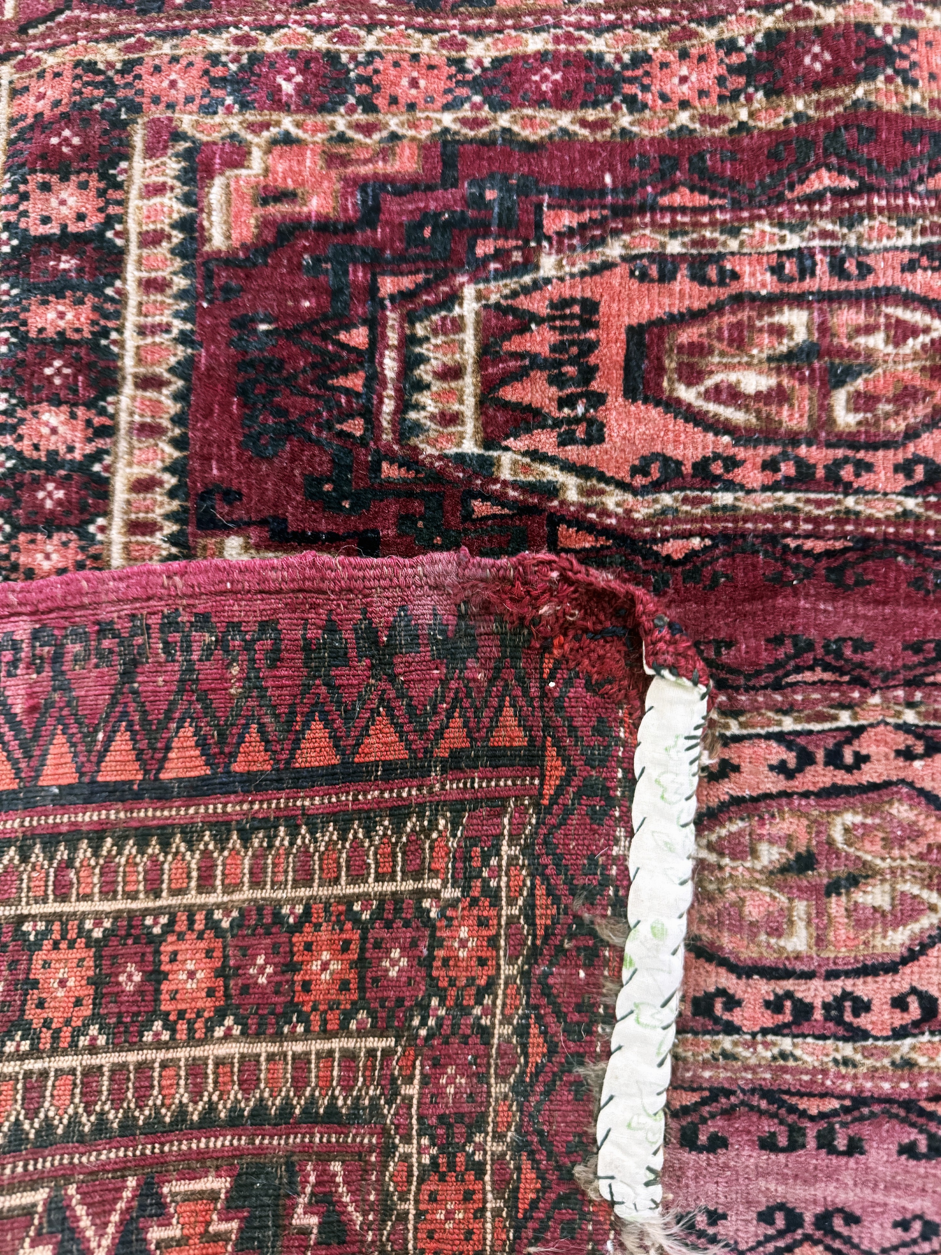 Detail d: Tekke Tschowal antik, Turkmenistan, um 1900, Wolle auf Wolle, ca. 153 x 79 cm, EHZ: 3