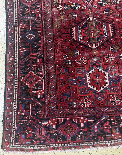 27072200b - Garadjeh, Persien, Anfang 20.Jhd, Wolle aufBaumwolle, ca. 335 x 245 cm, EHZ: 2 ...