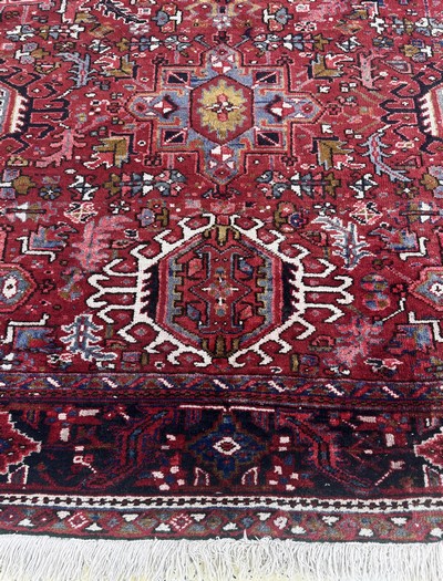 27072200g - Garadjeh, Persien, Anfang 20.Jhd, Wolle aufBaumwolle, ca. 335 x 245 cm, EHZ: 2 ...