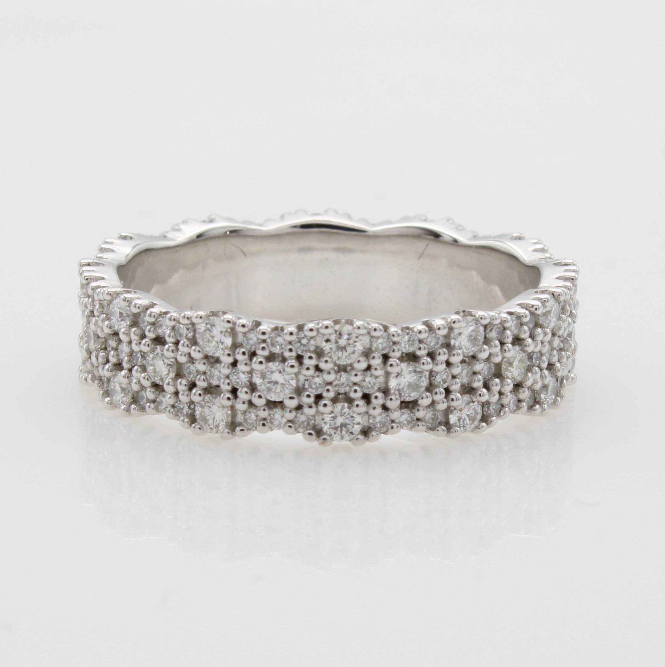 Image 27072805 - Ring mit Brillanten, WG 585/000, Schiene rundum in 3 Reihen bes. m. Brill. zus. ca. 1.20 ...