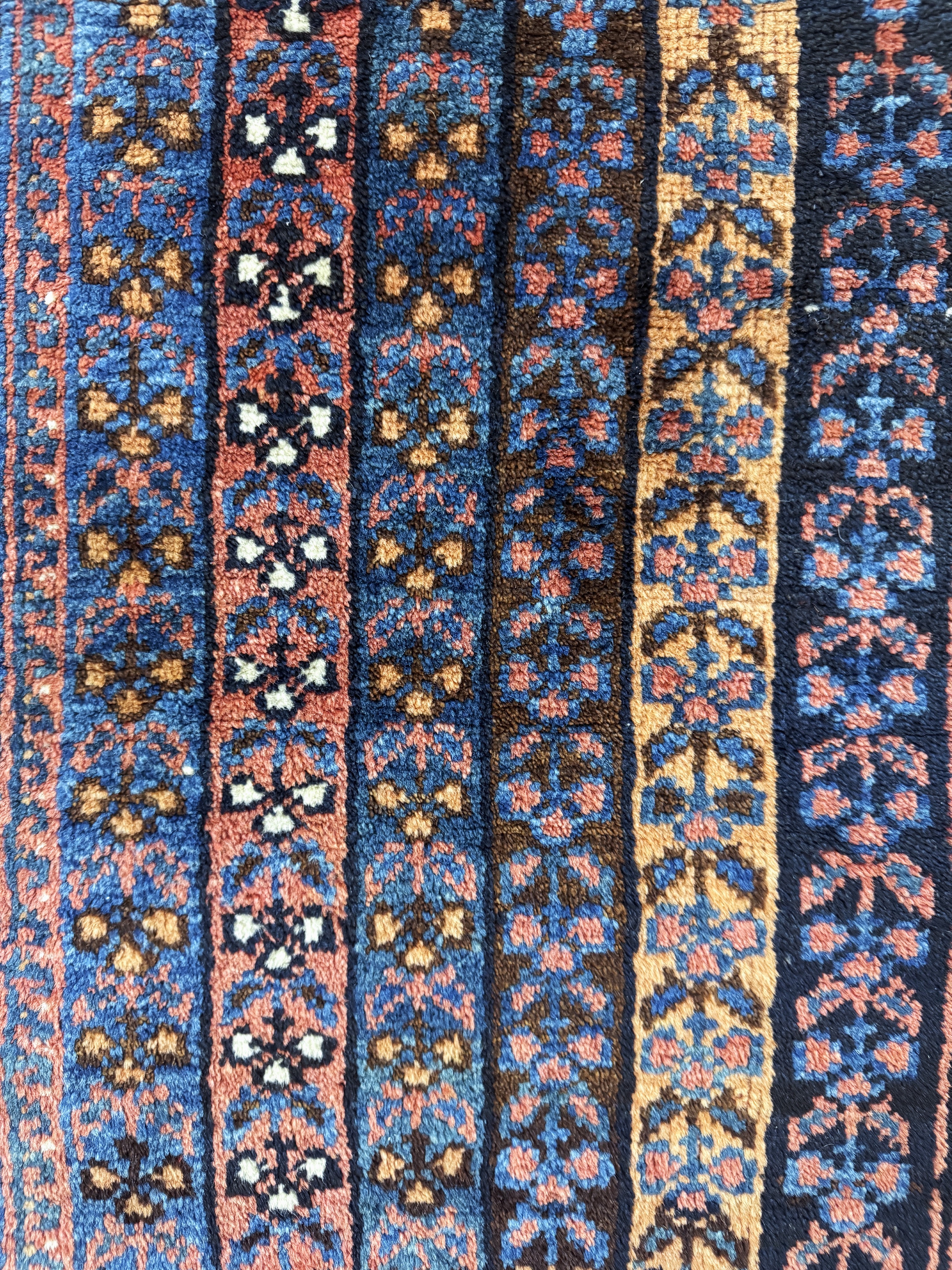 Detail b: 2 Lots Taschenfront antik, Persien, 19.Jhd,Wolle auf Wolle, ca. 60 x 55 cm, EHZ: 3