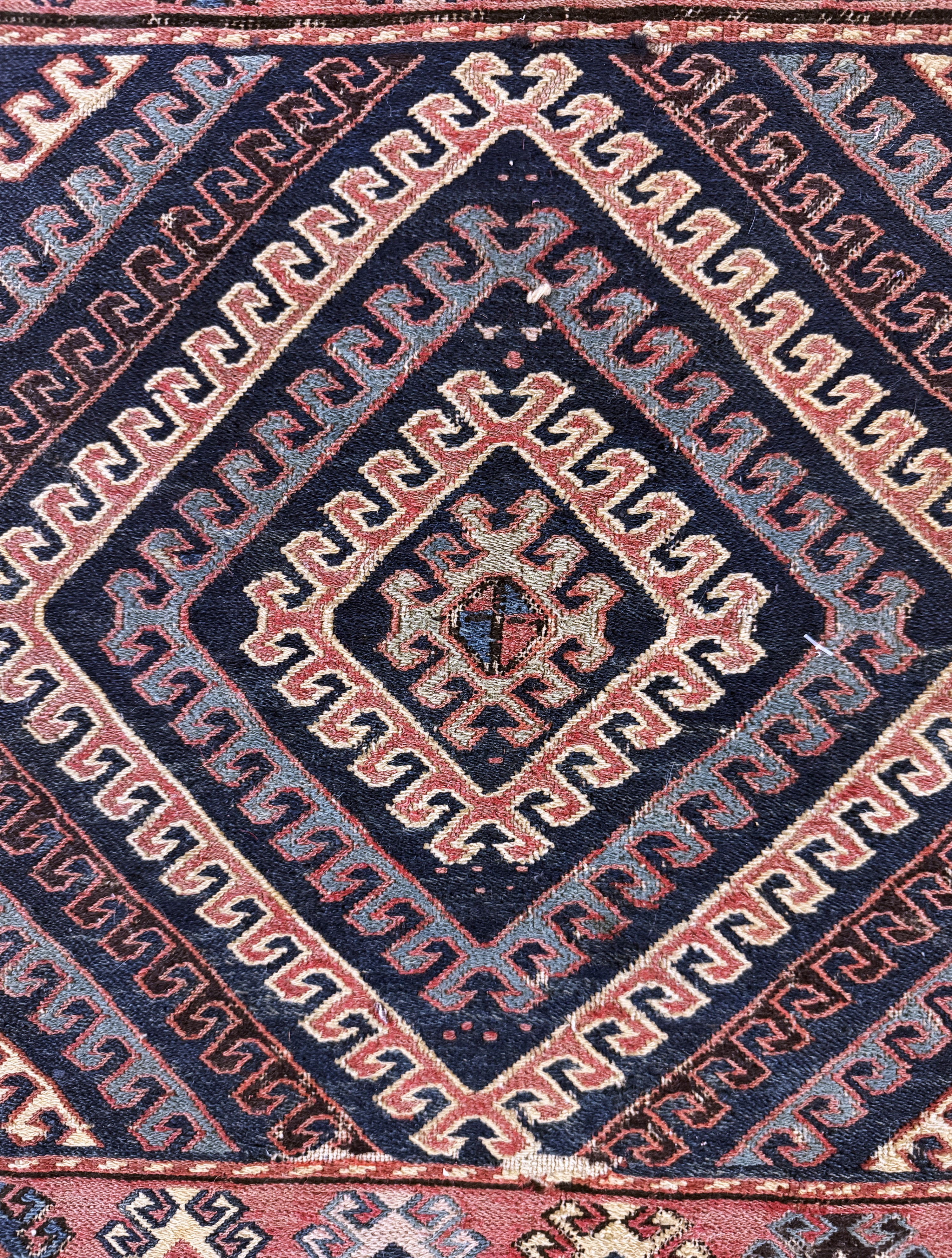 Detail f: 3 Lots Salztasche & Taschenfront & Pfeiltasche antik, Wolle auf Wolle, ca. 55 x 55 cm, EHZ: 3
