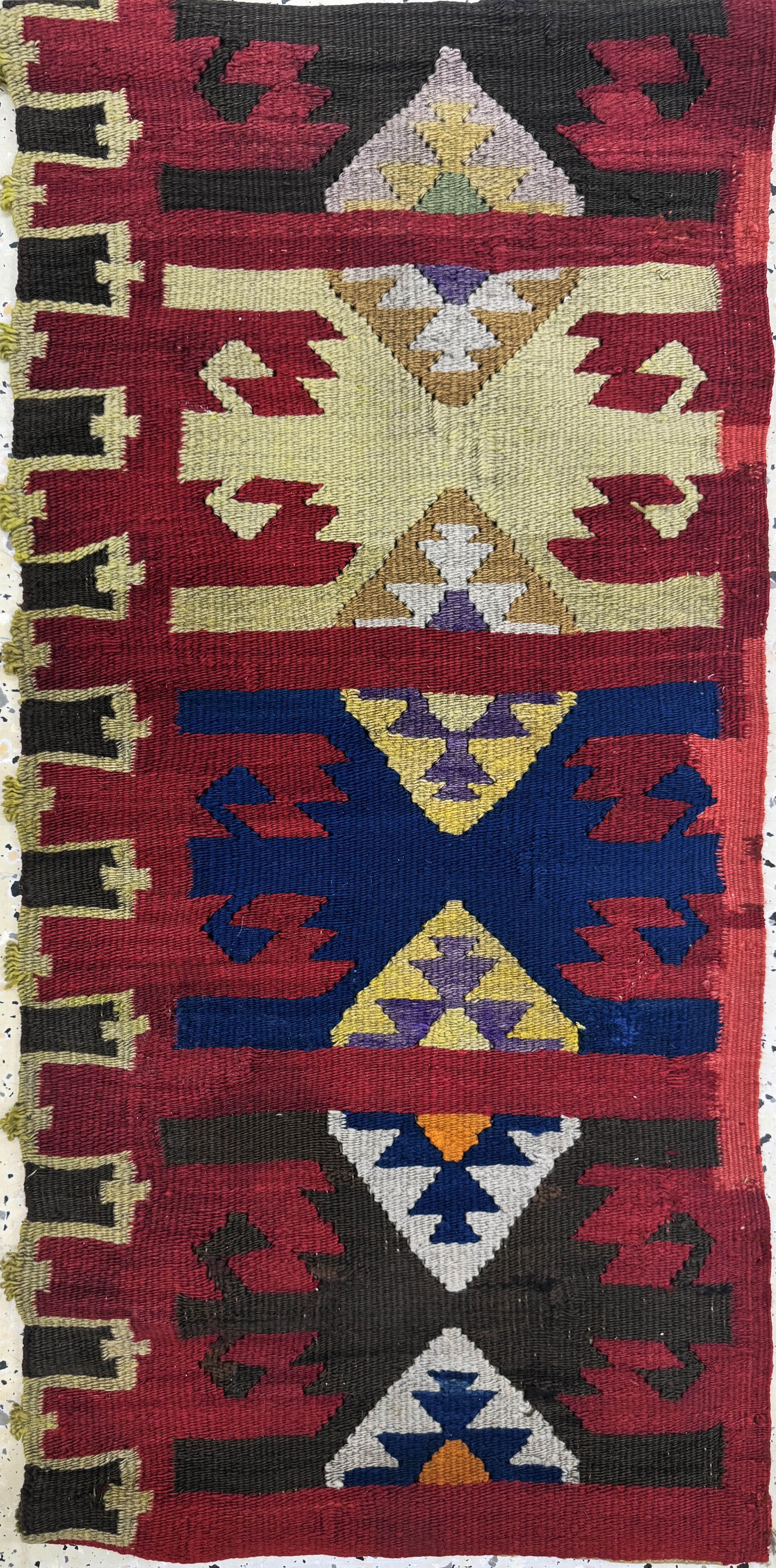 Detail d: 2 Lots Kelim-Fragmente, Türkei, um 1900, Wolle auf Wolle, ca. 110 x 67 cm, EHZ: 3