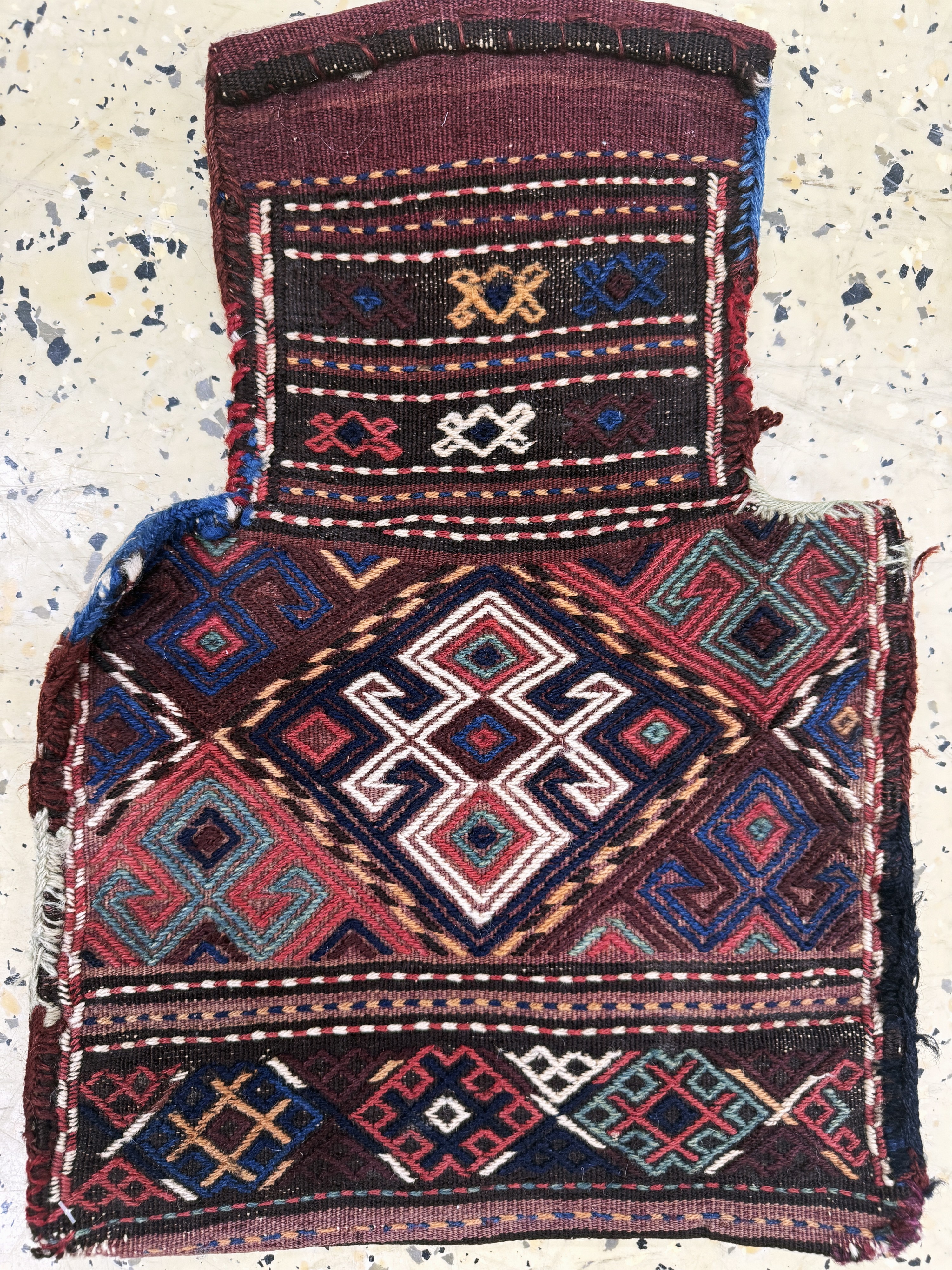 Detail a: 2 Lots Salztasche antik, Persien, um 1900, Wolle auf Wolle, ca. 46 x 30 cm, EHZ: 3