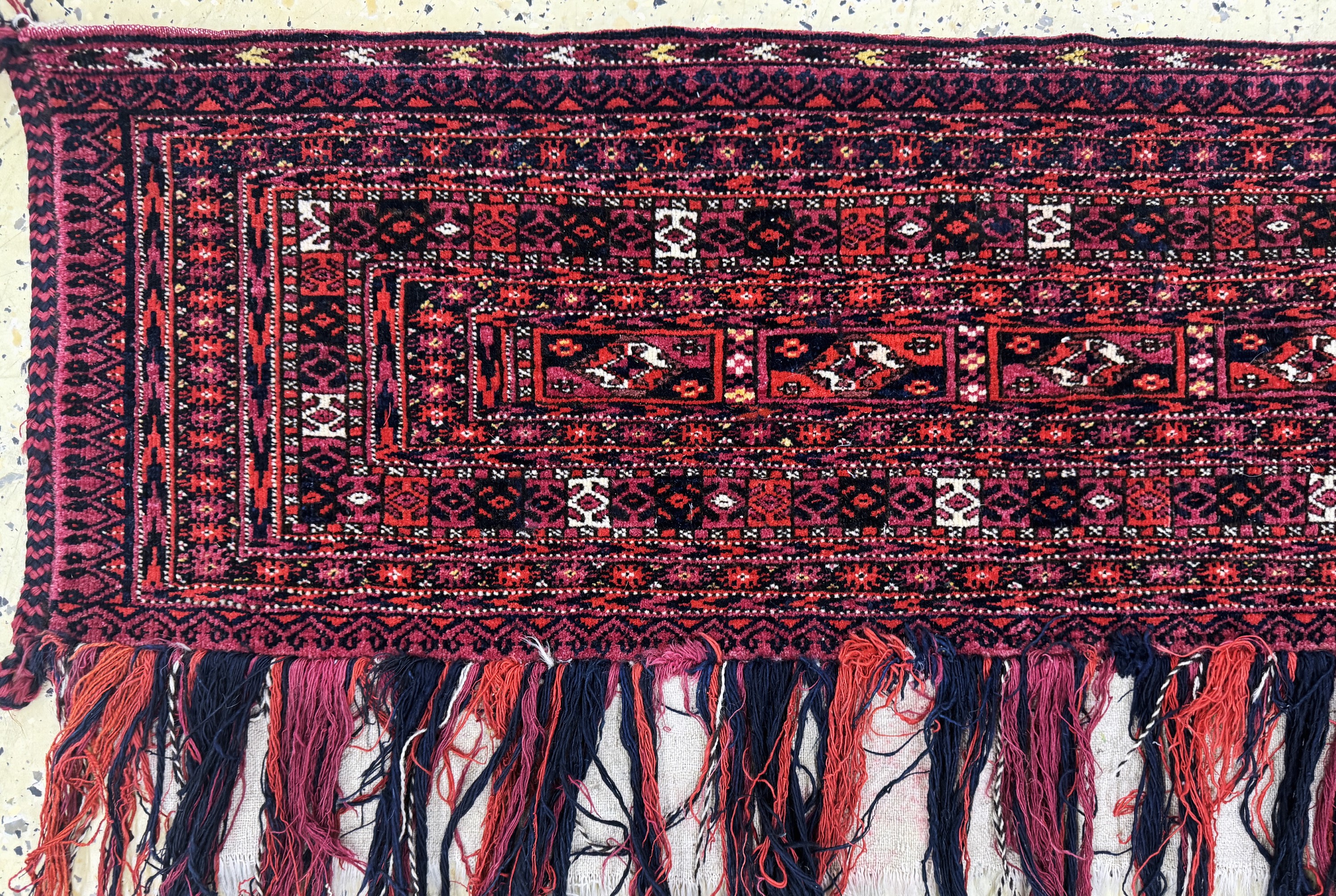Detail d: 2 Lots Torba antik, Turkmenistan, um 1900, Wolle auf Wolle, ca. 107 x 40 cm, EHZ: 4
