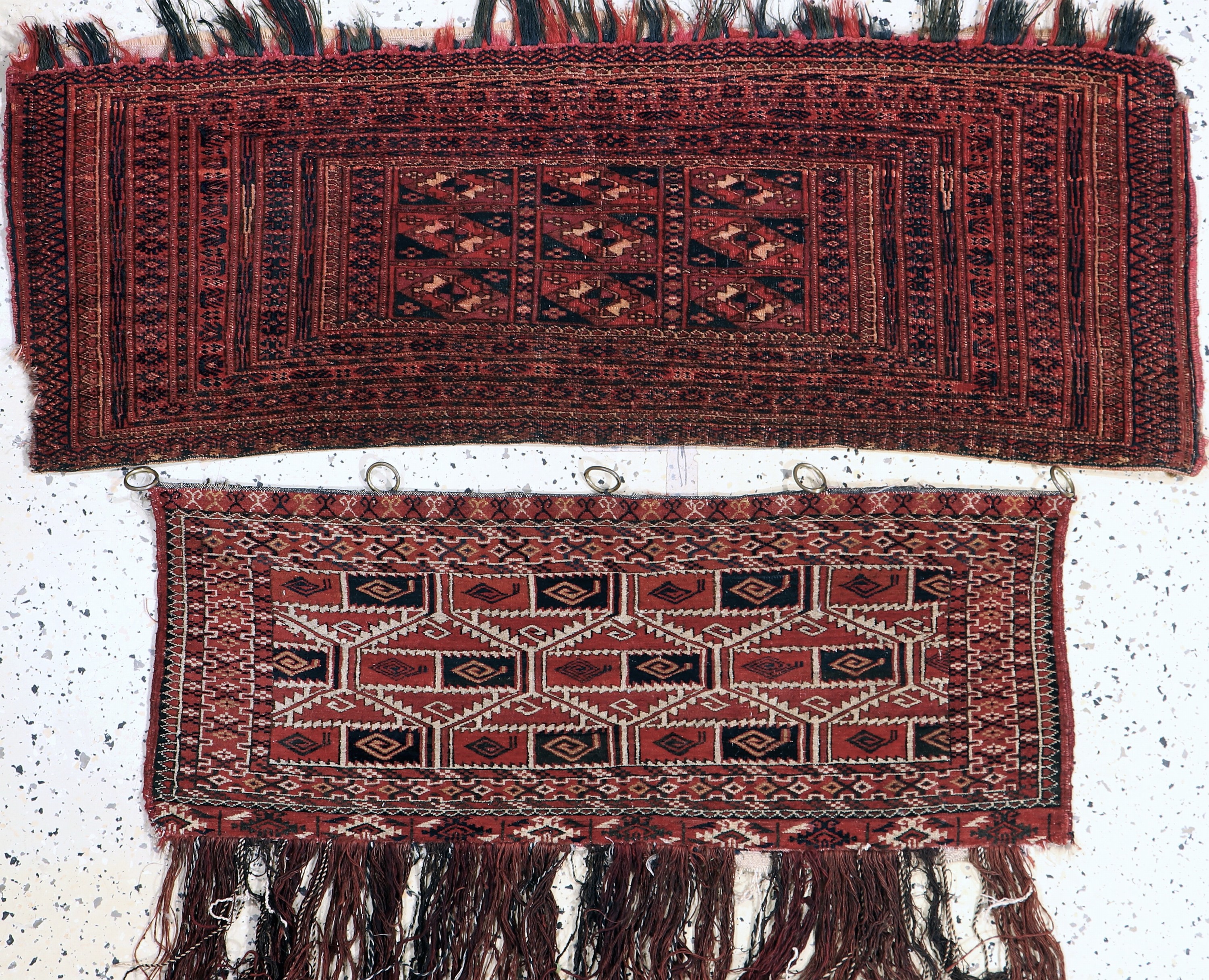 Image 27072830 - 2 Lots Torba antik, Turkmenistan, um 1900, Wolle auf Wolle, ca. 110 x 40 cm, EHZ: 4 ...