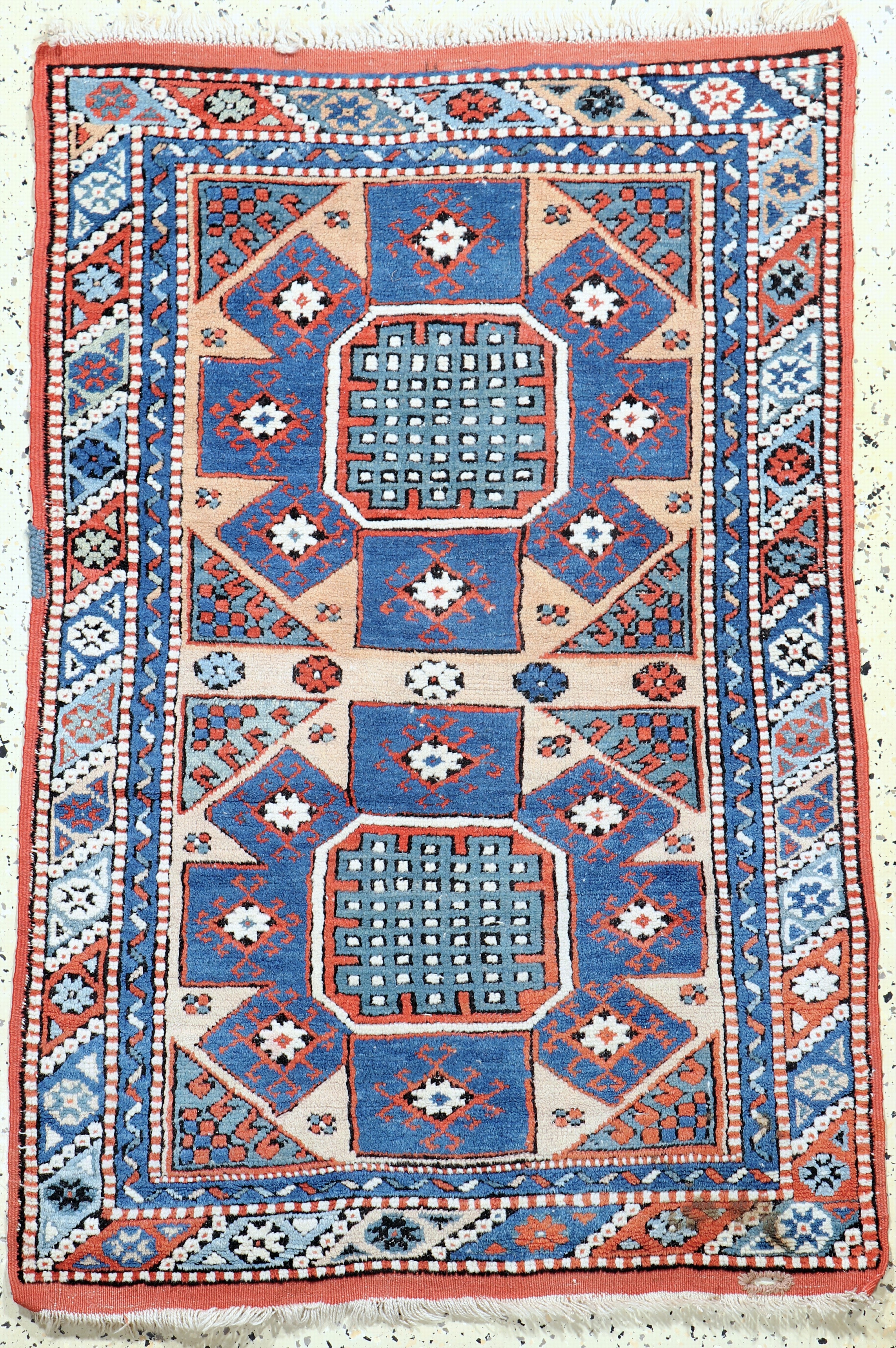Image 27072837 - Bergama alt, Türkei, Anfang 20.Jhd, Wolle auf Wolle, ca. 120 x 90 cm, EHZ: 2 ...