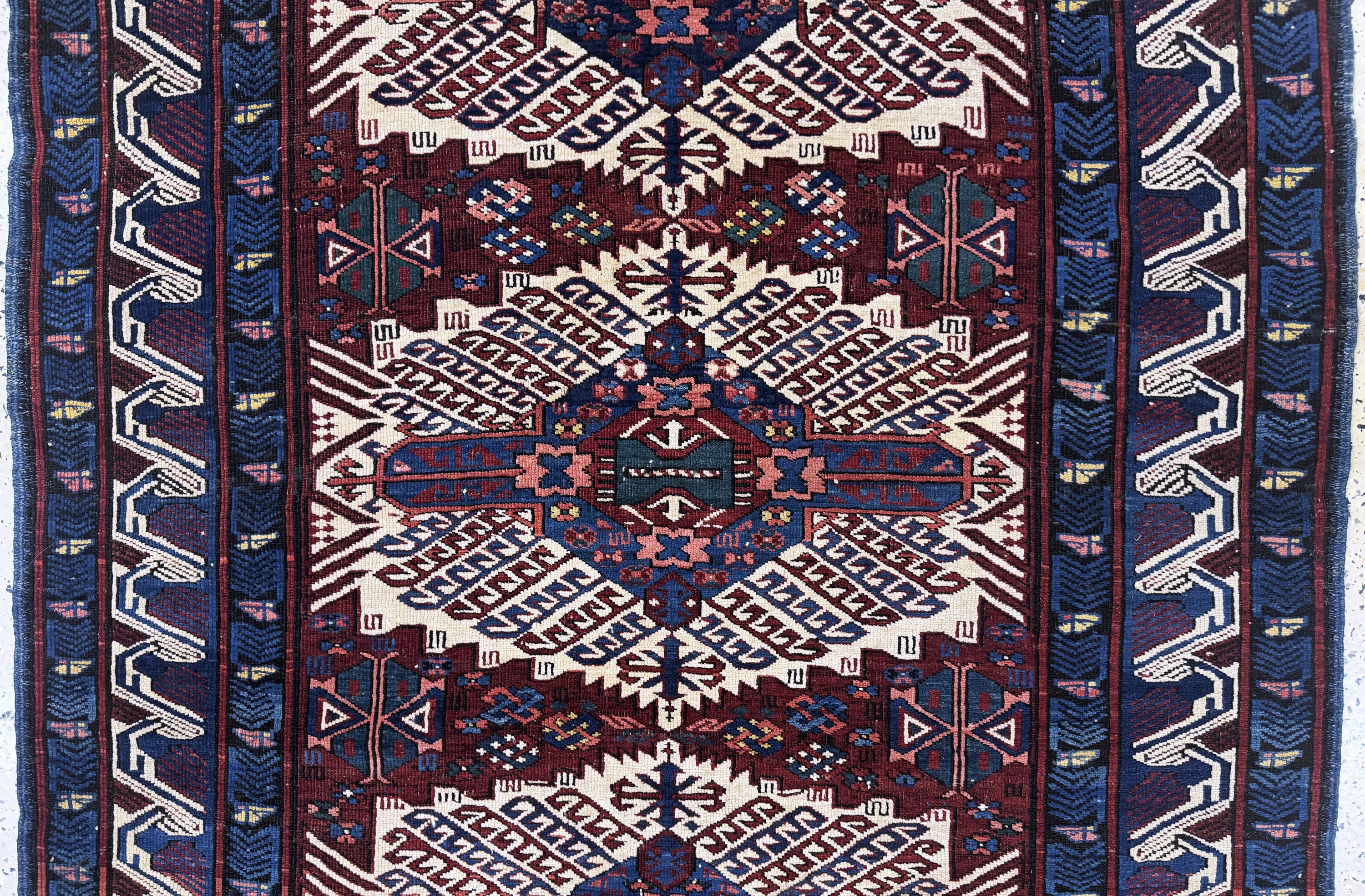 Detail b: Antiker"Zeijwa"Kazak, Kaukasus, 19.Jhd, Wolle auf Wolle, ca. 182 x 132 cm, EHZ: 2-3