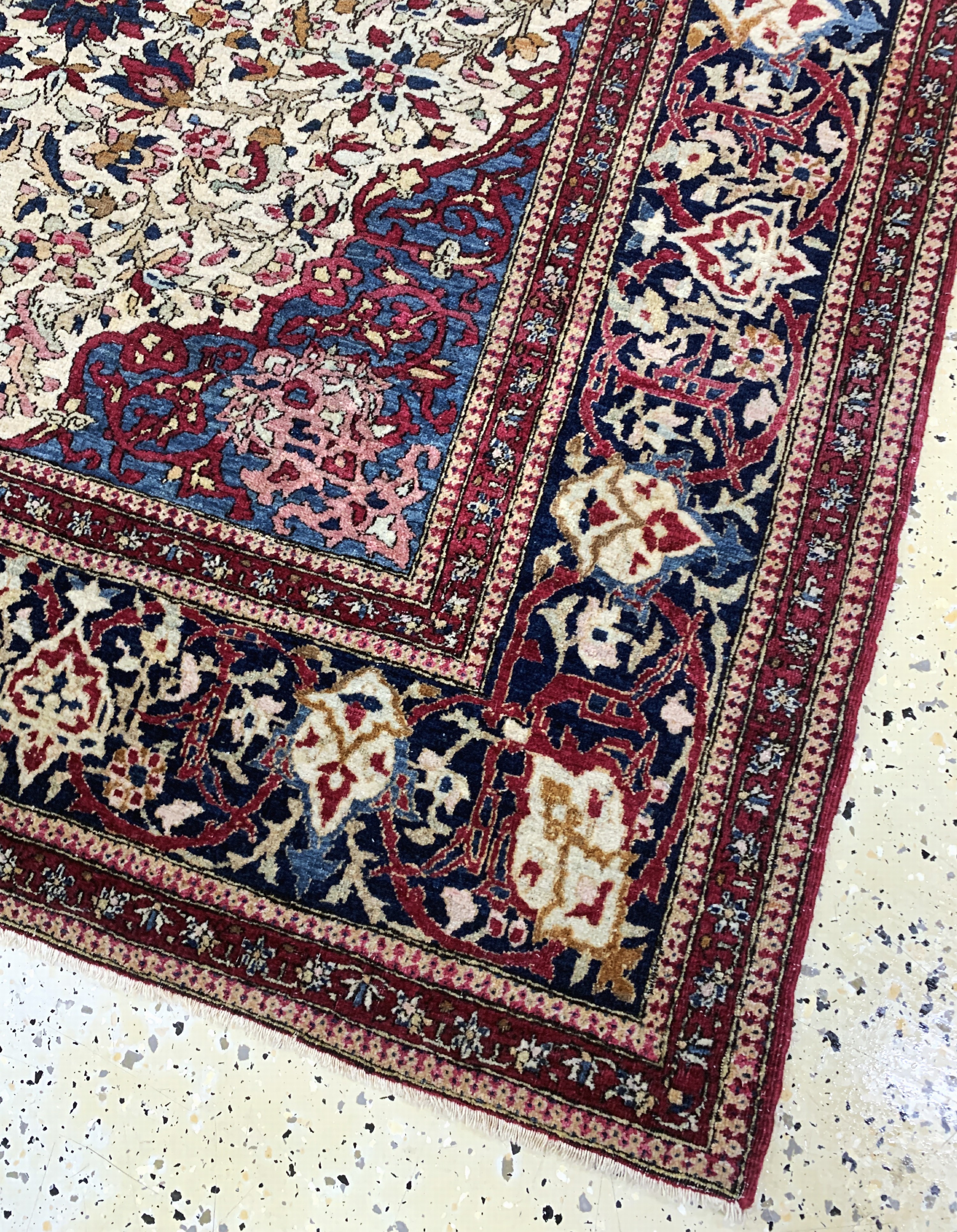 Detail d: Antiker Esfahan, Persien, um 1900, Wolle auf Baumwolle, ca. 200 x 150 cm, EHZ: 3