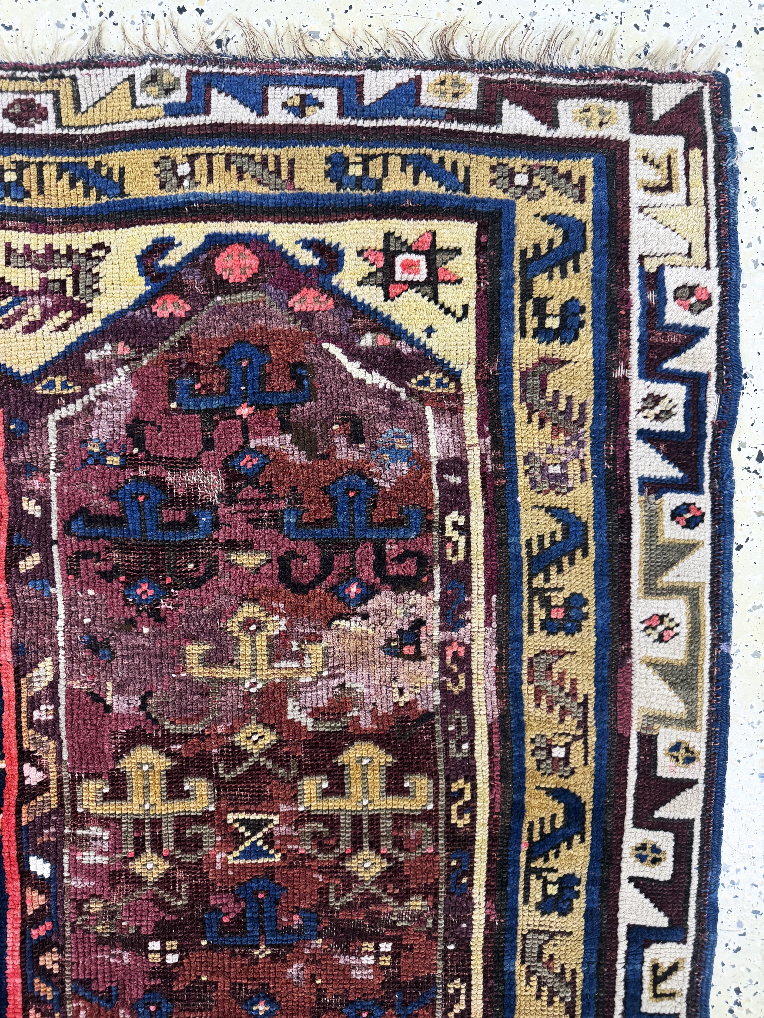 Detail d: Antiker Megri, Türkei, 19.Jhd, Wolle auf Wolle, ca. 160 x 125 cm, EHZ: 3(restauriert)