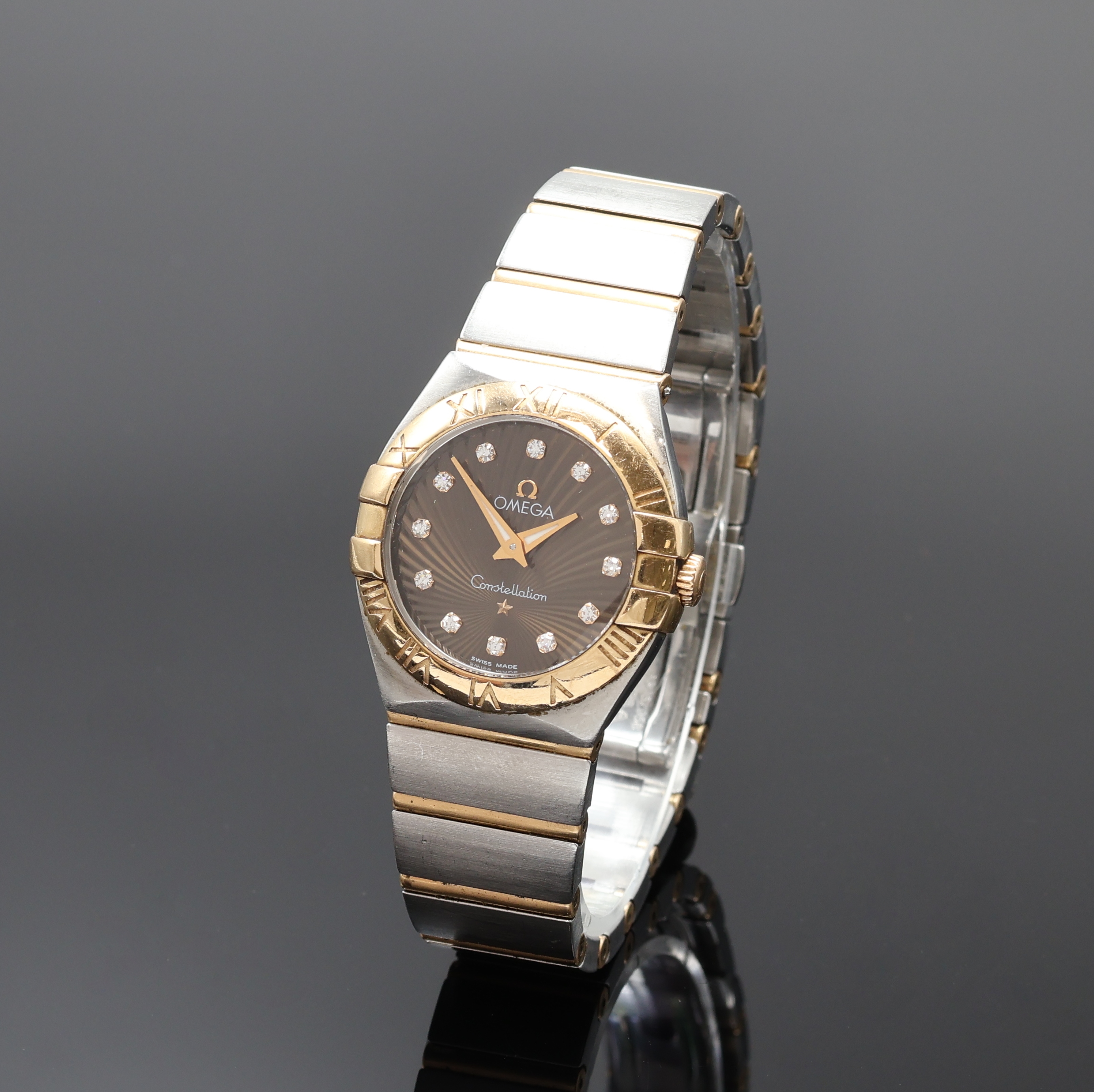 Image 27072890 - OMEGA Constellation Damenarmbanduhr in Stahl/Gold Referenz 795.1011, Schweiz um 2010, ...