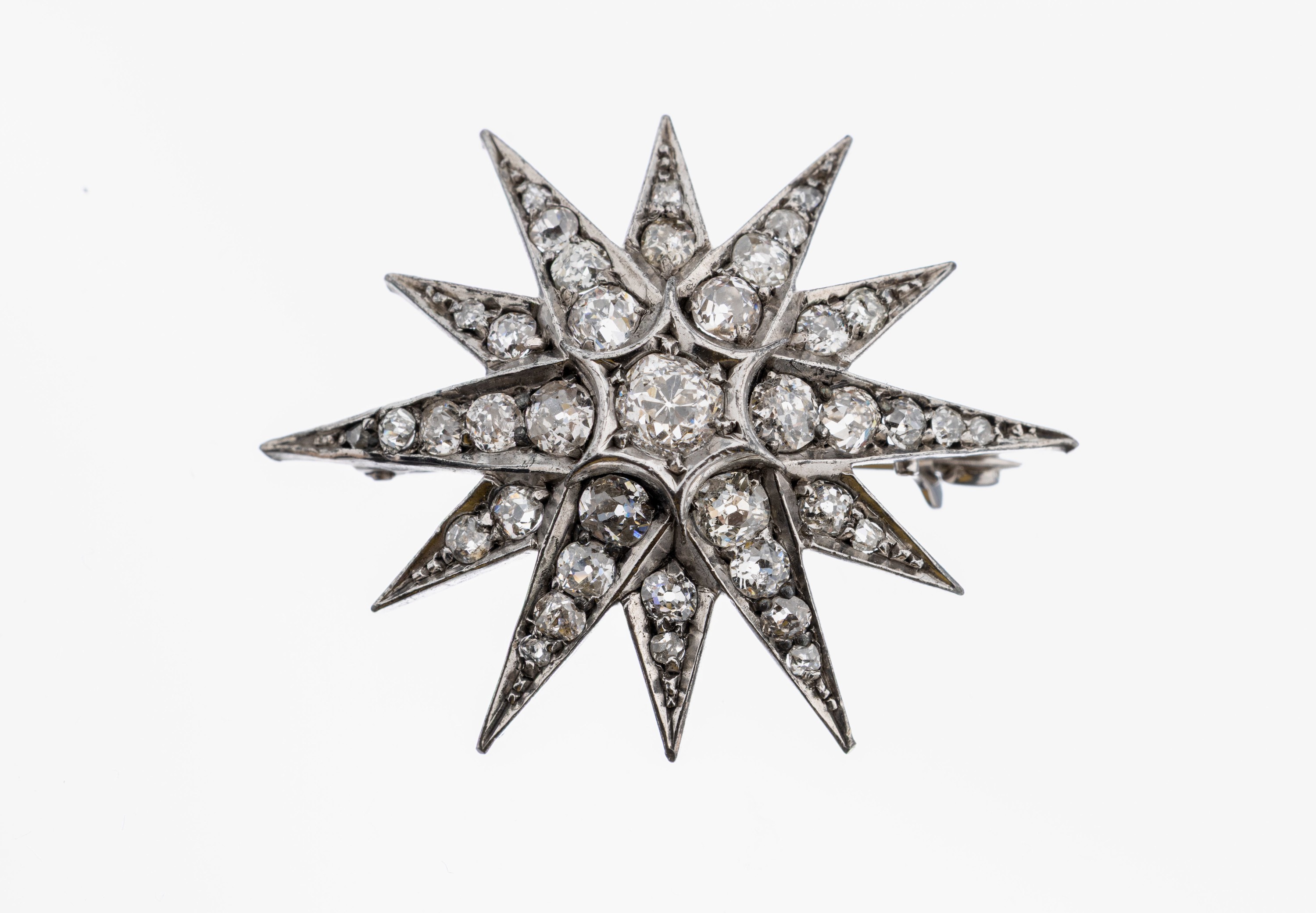 Image 27072894 - Diamant-Brosche, wohl deutsch, um 1880-90, Silber gepr., Darstellung eines Sterns, ...