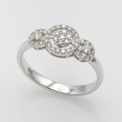 27072802a - Ring mit Brillanten, WG 585/000, 3 Kreise bes. m. Brill. zus. ca. 0.30 ct Weiß/p, RW ...