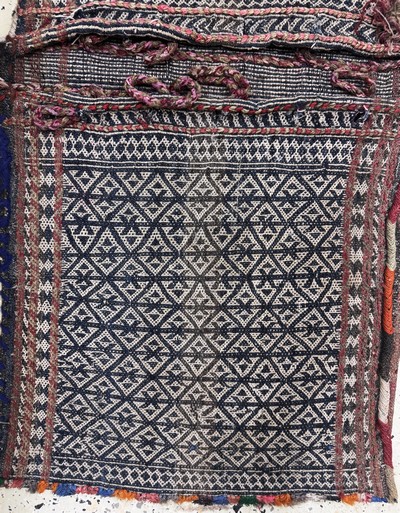 27072804b - 2 Lots Doppeltasche antik, Persien, um 1900, Wolle auf Wolle, ca. 110 x 50 cm, EHZ: 2 ...