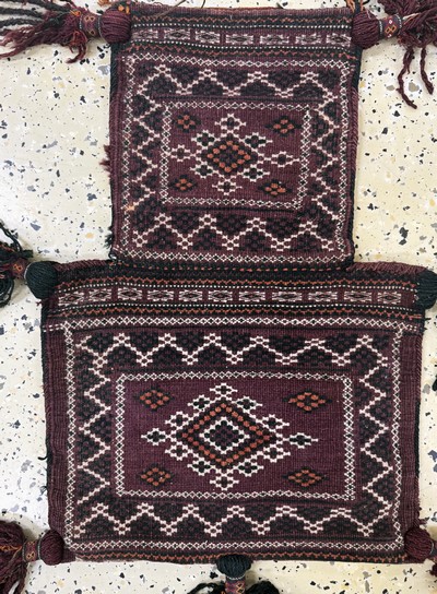 27072816a - 3 Lots Salztasche & Taschenfront & Pfeiltasche antik, Wolle auf Wolle, ca. 55 x 55 cm, ...