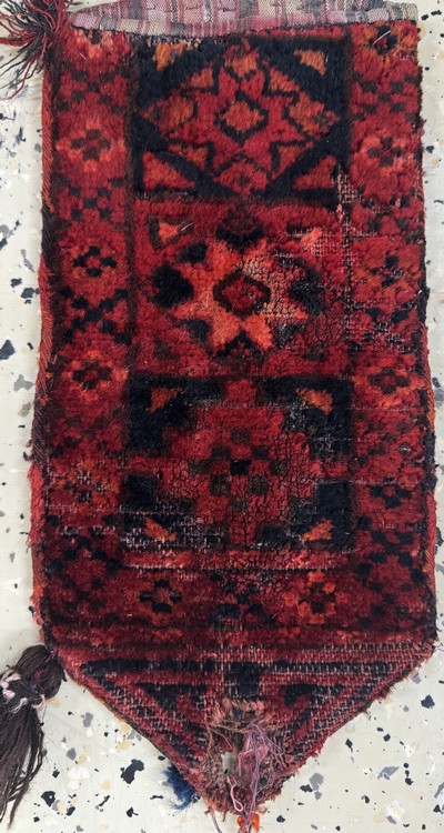 27072816c - 3 Lots Salztasche & Taschenfront & Pfeiltasche antik, Wolle auf Wolle, ca. 55 x 55 cm, ...