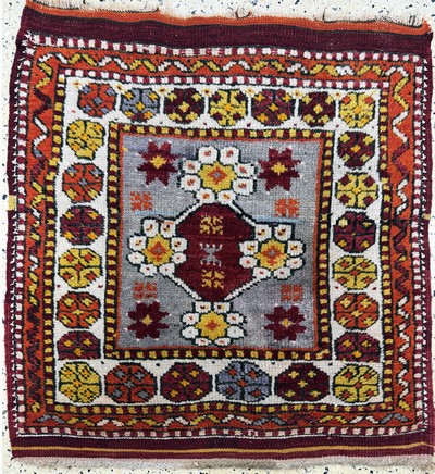 27072820a - 2 Lots Taschenfront antik, Türkei, um 1900,Wolle auf Wolle, ca. 80 x 70 cm, EHZ: 3 ...