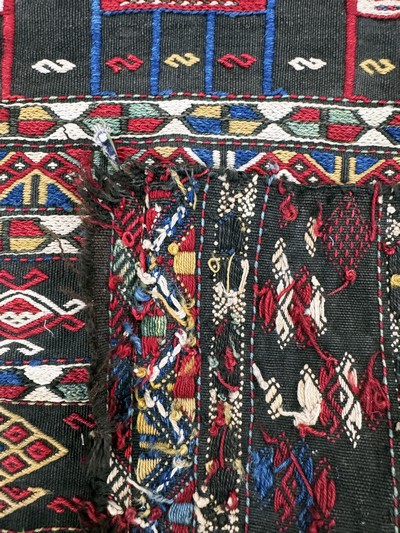 27072822c - 2 Lots Kelim-Fragmente, Türkei, um 1900, Wolle auf Wolle, ca. 110 x 67 cm, EHZ: 3 ...