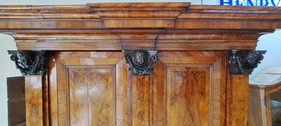 27072857n - Barock-Schrank/Pilasterschrank, Braunschweig, um 1720/30, Nußbaumfurnier auf ...