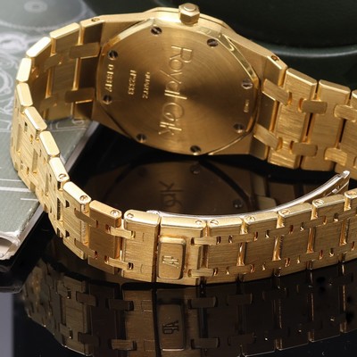 27072888b - AUDEMARS PIGUET Royal Oak Herrenarmbanduhr in GG 750/000 Referenz 56175BA, quarz, ...