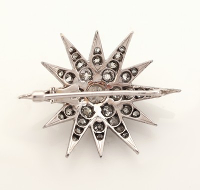 27072894b - Diamant-Brosche, wohl deutsch, um 1880-90, Silber gepr., Darstellung eines Sterns, ...