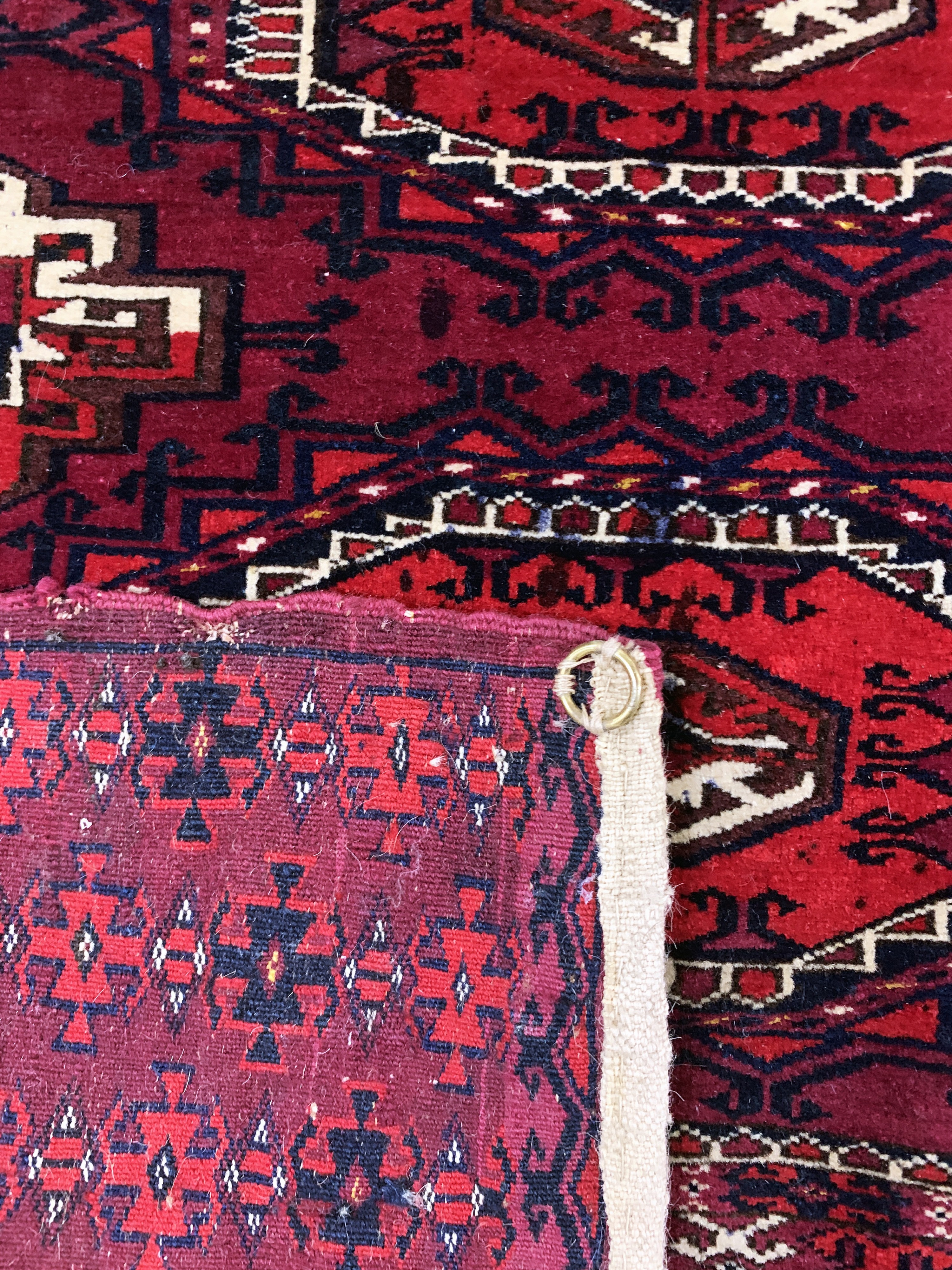 Detail d: Salor-Tschowal antik, Turkmenistan, 19.Jhd,Wolle auf Wolle, ca. 141 x 77 cm, EHZ: 2