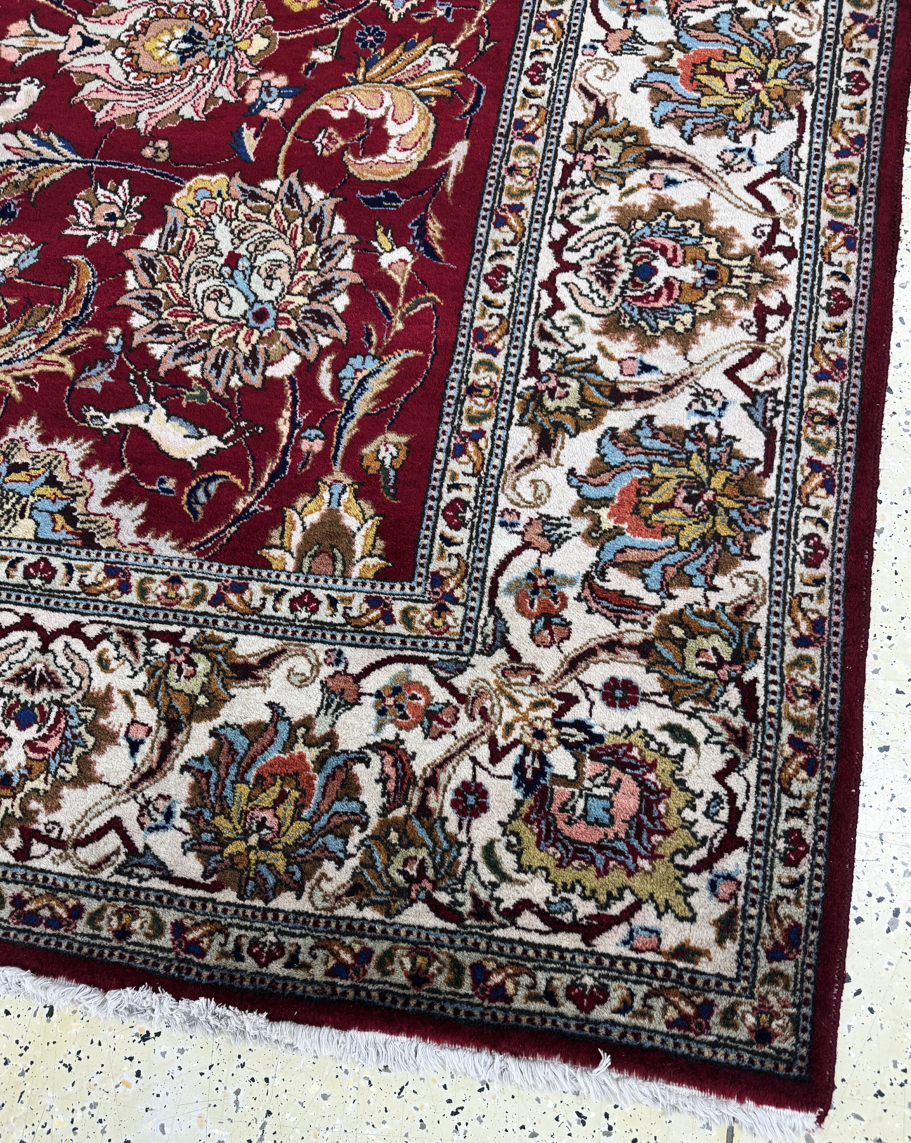 Detail f: Täbriz alt Persien, signiert"Hanifizaden", Mitte 20.Jhd, Wolle auf Baumwolle, ca. 385 x 300 cm, EHZ: 2(kleine Florfehlstelle)