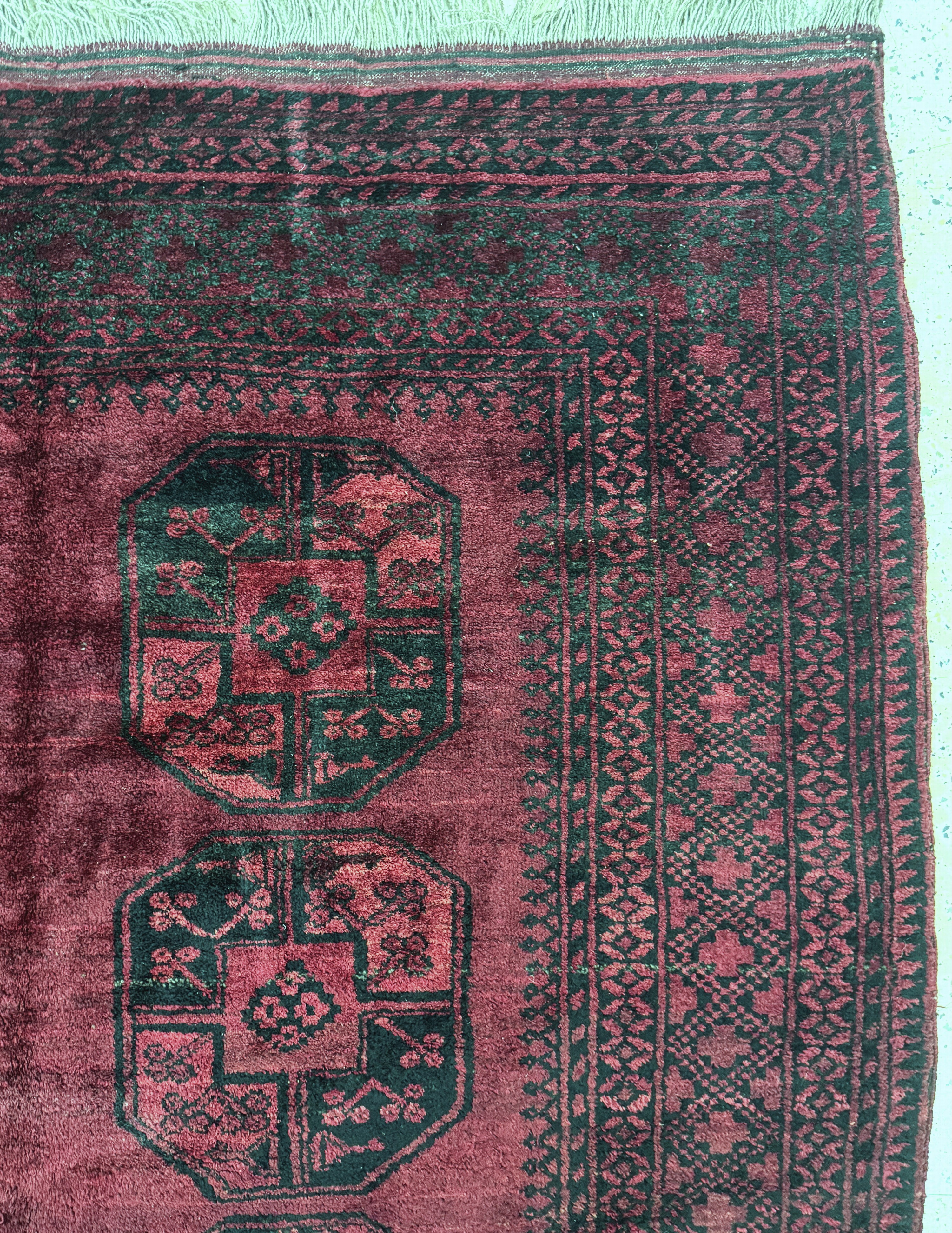 Detail d: Dolatabad, Afghanistan, Mitte 20.Jhd, Wolleauf Wolle, ca. 227 x 176 cm, EHZ: 2